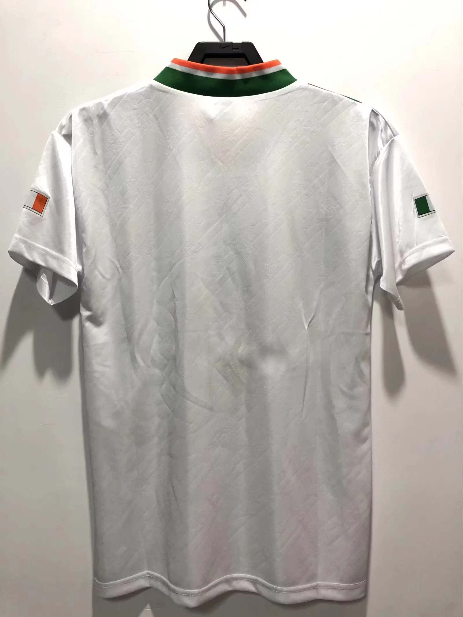 1994 Ireland Away Retro Shirt - No Ads view 2