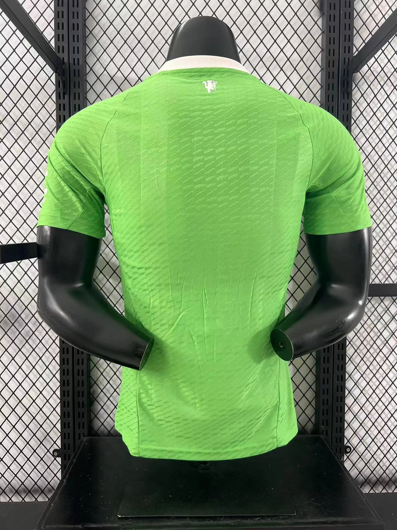 2025-26 Manchester United Goalkeeper Jersey – Player Version view 2