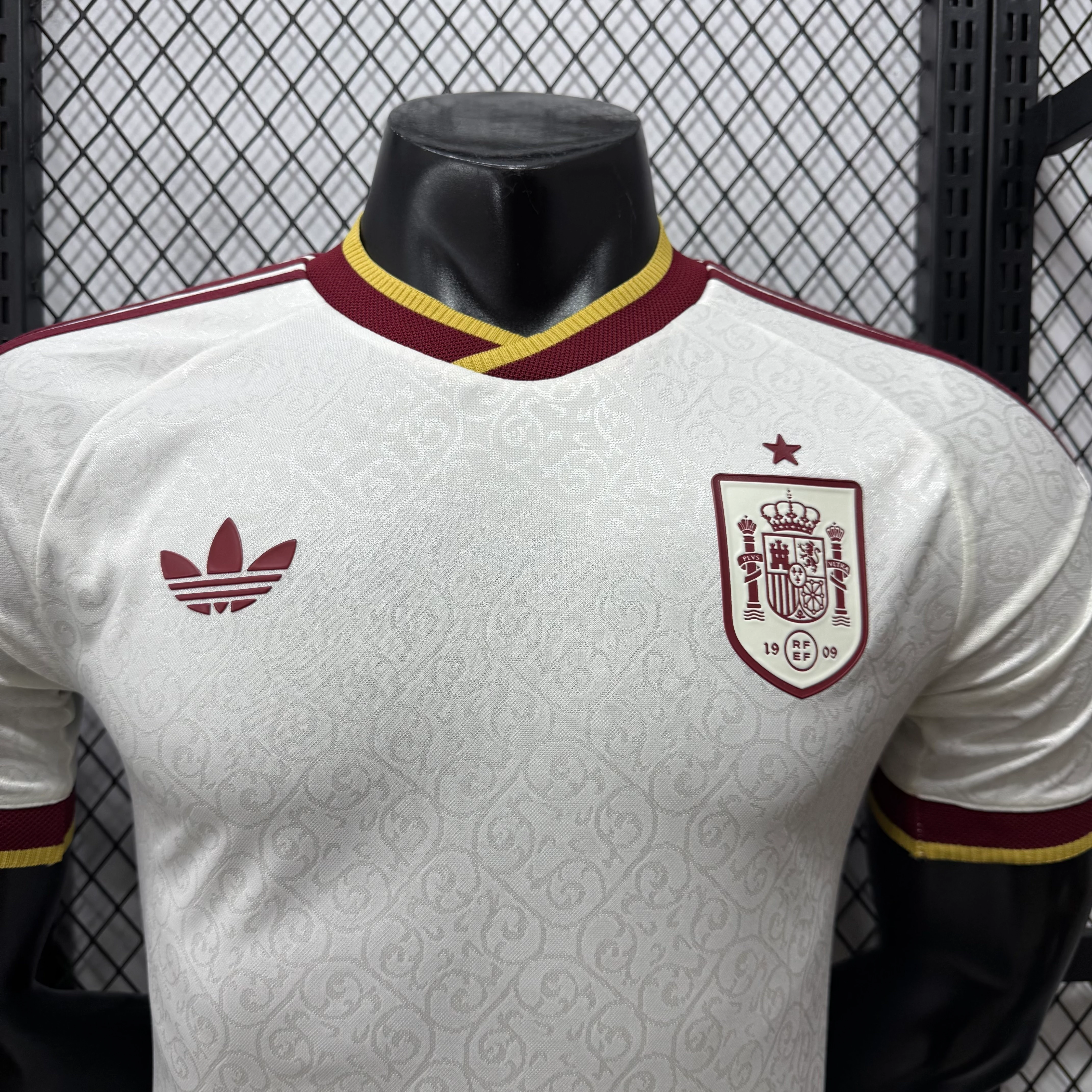 2026-27 Spain Away Jersey (with two stars) – Player Version view 3