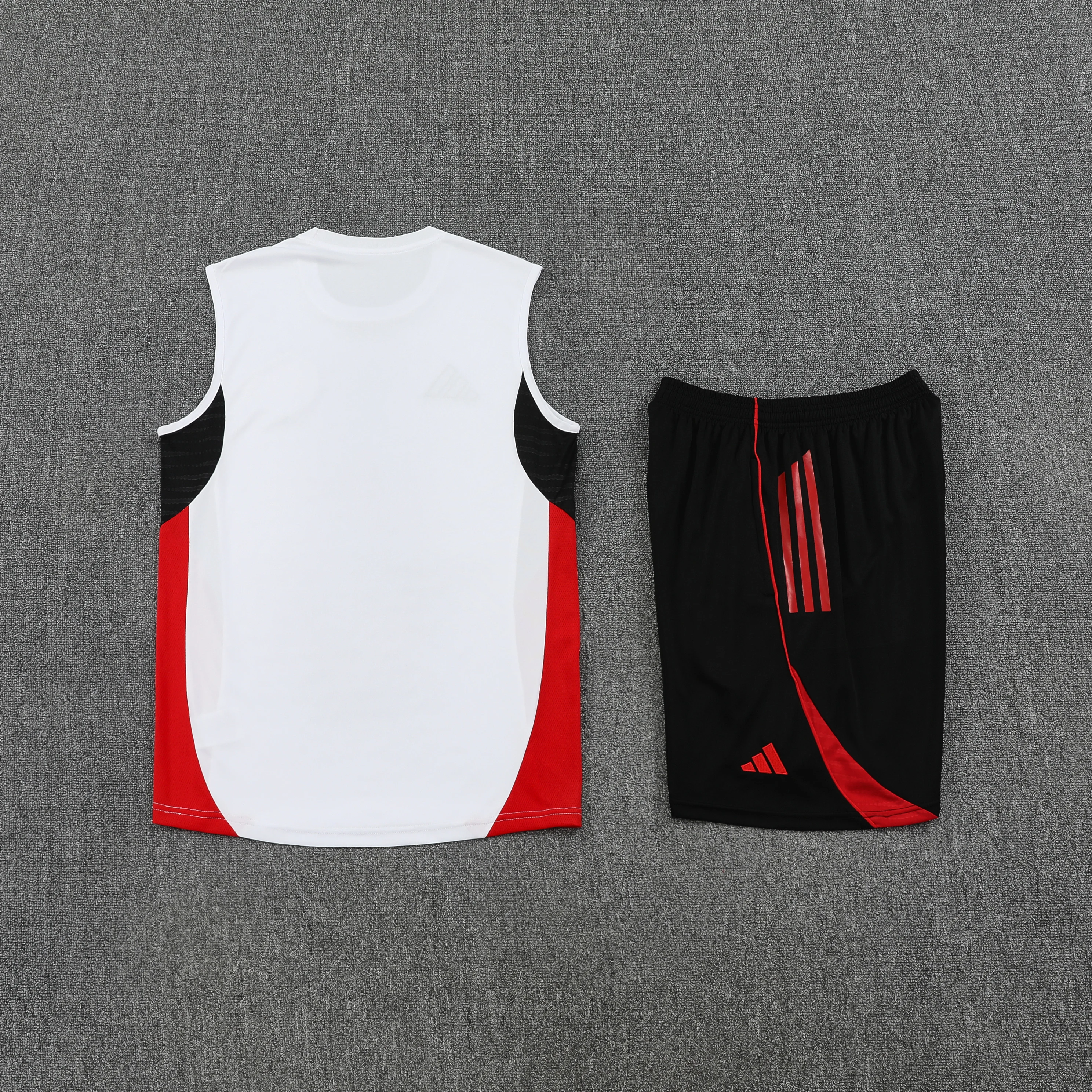 2025-26 Manchester United training vest jersey view 13
