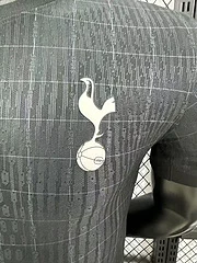 2025-26 Tottenham Hotspur Away Kit - Players view 5