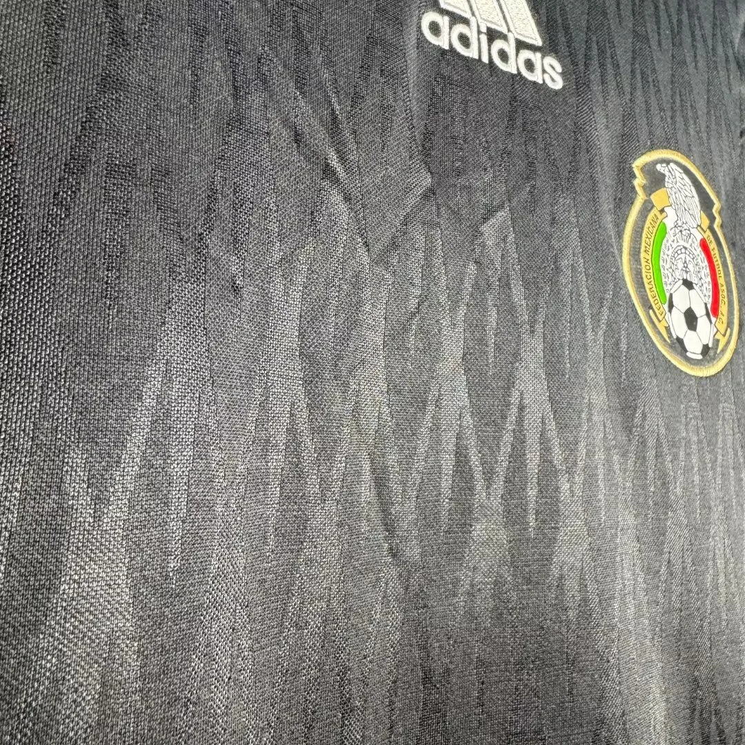 2010 Mexico Away Retro Jersey view 9