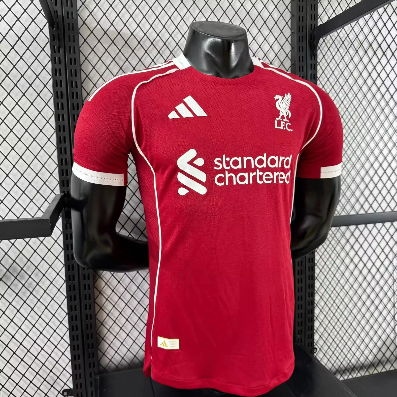 2025-26 Liverpool Home Shirt - Player Edition view 6