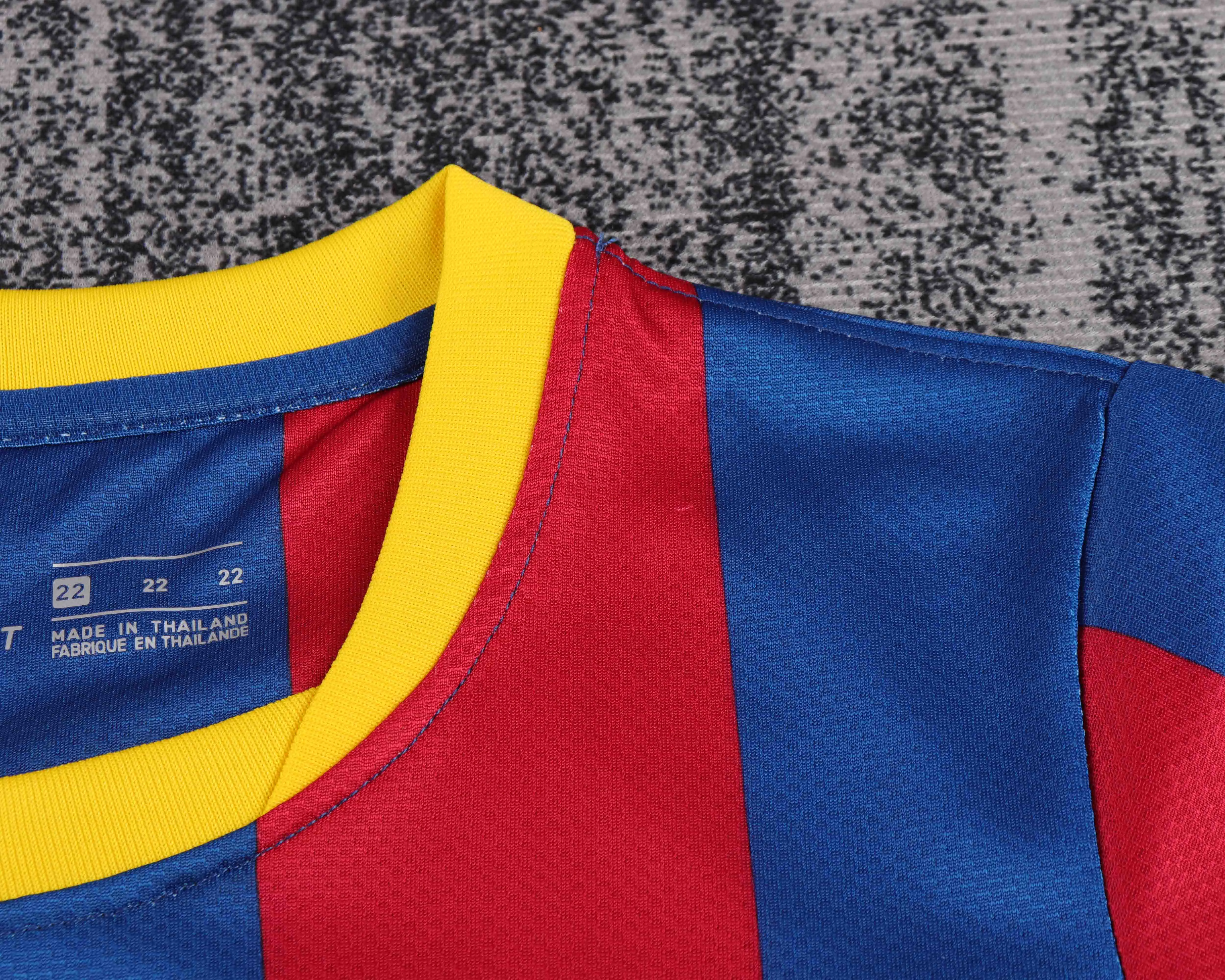 2010-11 Barcelona Home Retro Shirt - Kids Sizes view 9
