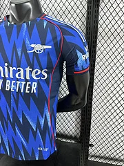 2025-26 Arsenal Away Shirt - Players view 7