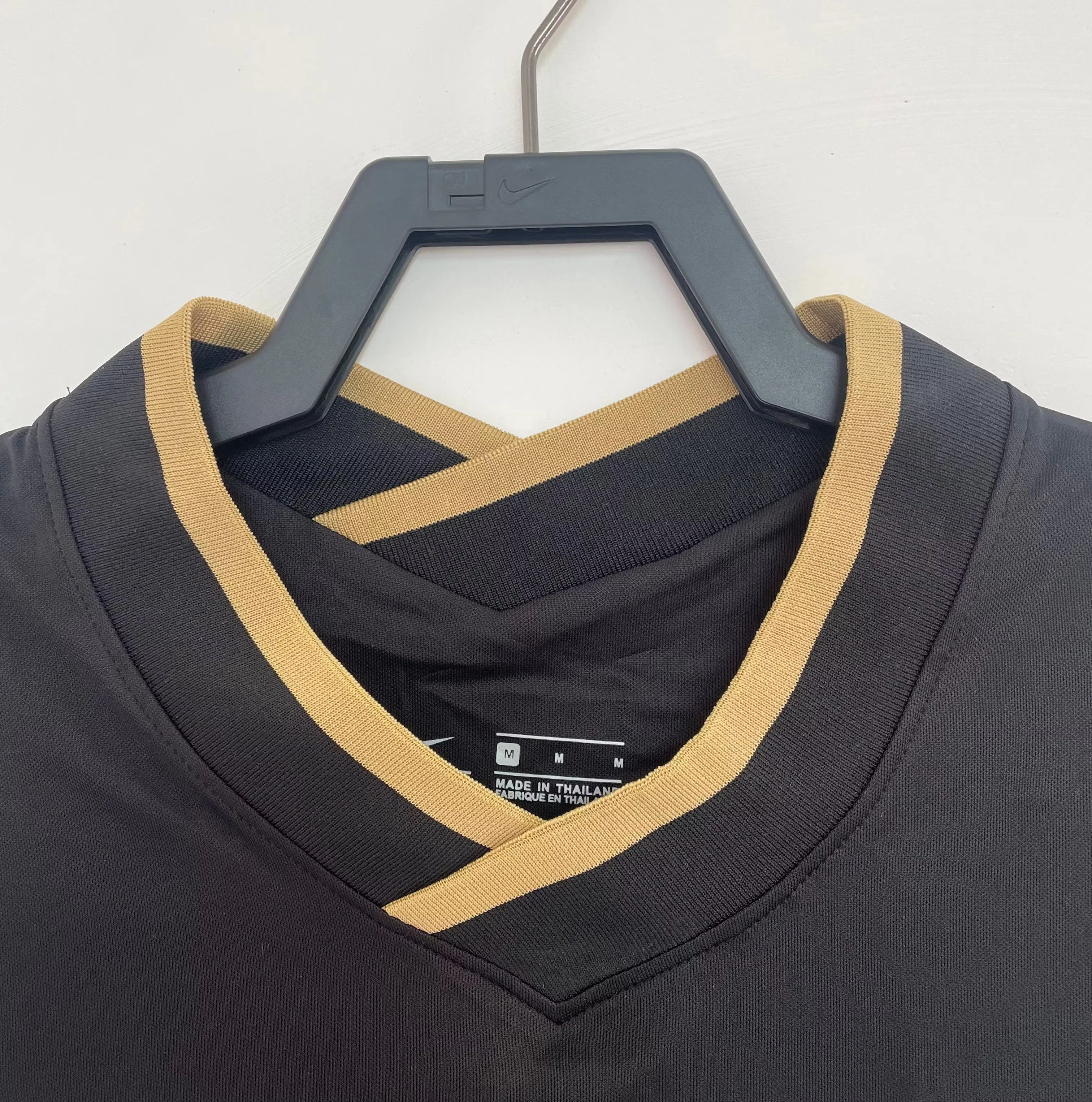 2020-21 Barcelona Away Retro Jersey view 9