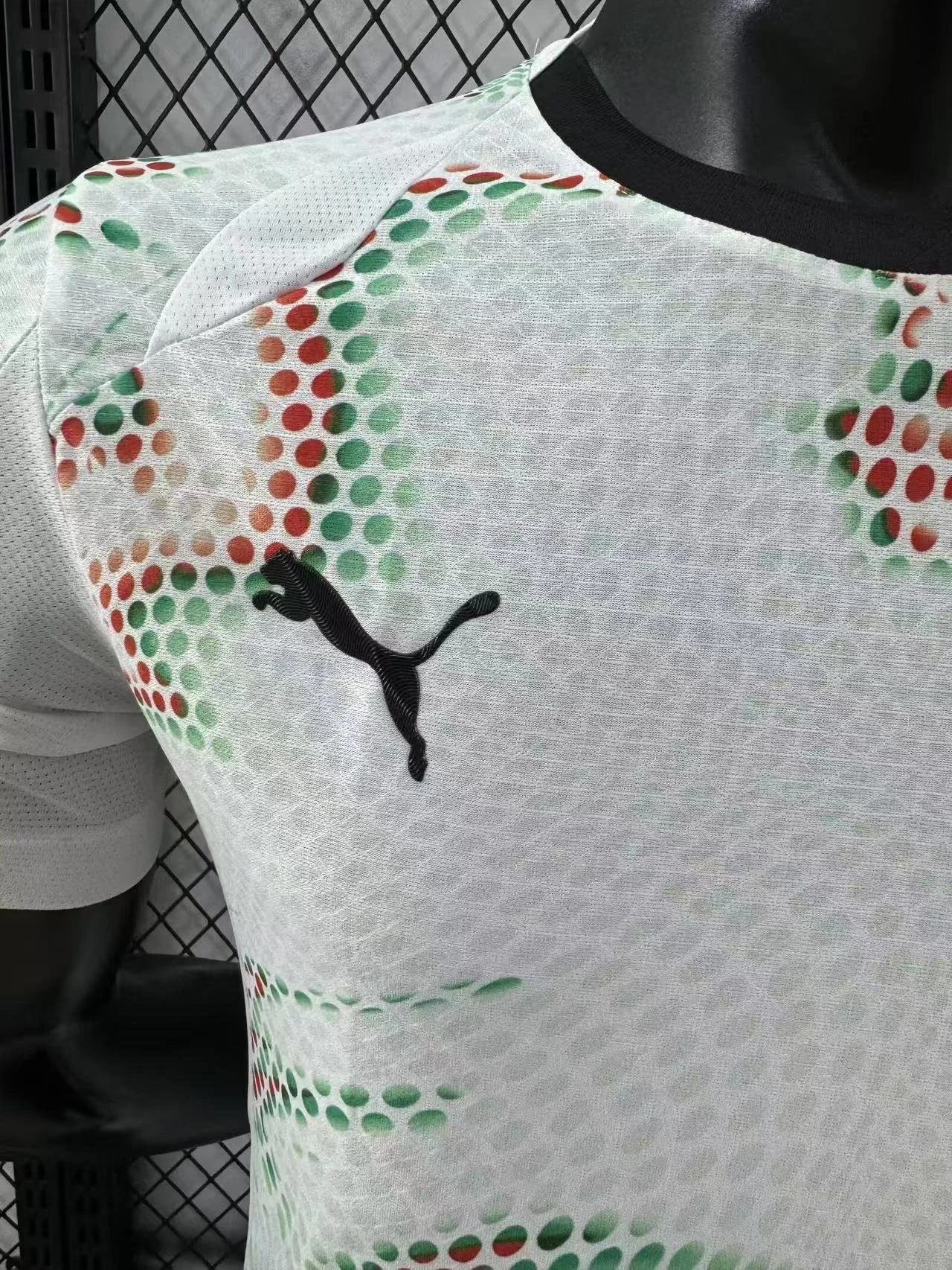 2025-26 Portugal Away Shirt - Player Edition view 4