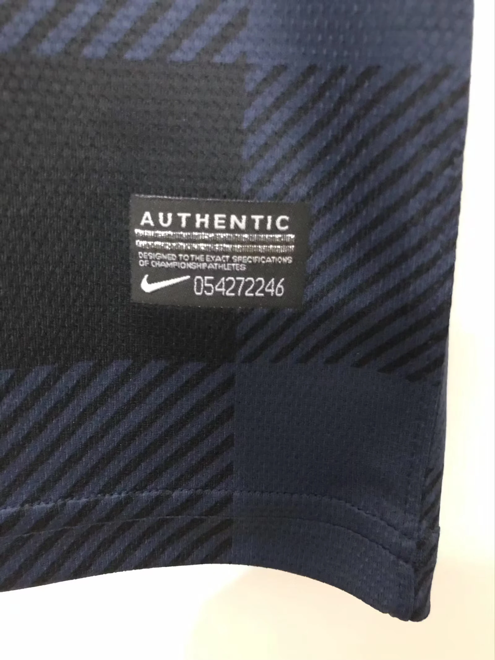 2013-14 Manchester United away black retro jersey view 5