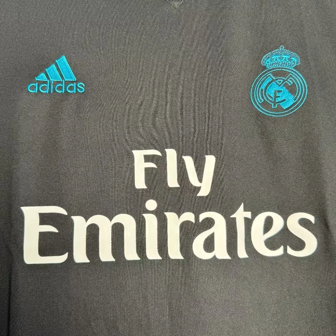 2017-18 Real Madrid Away Retro Jersey view 6