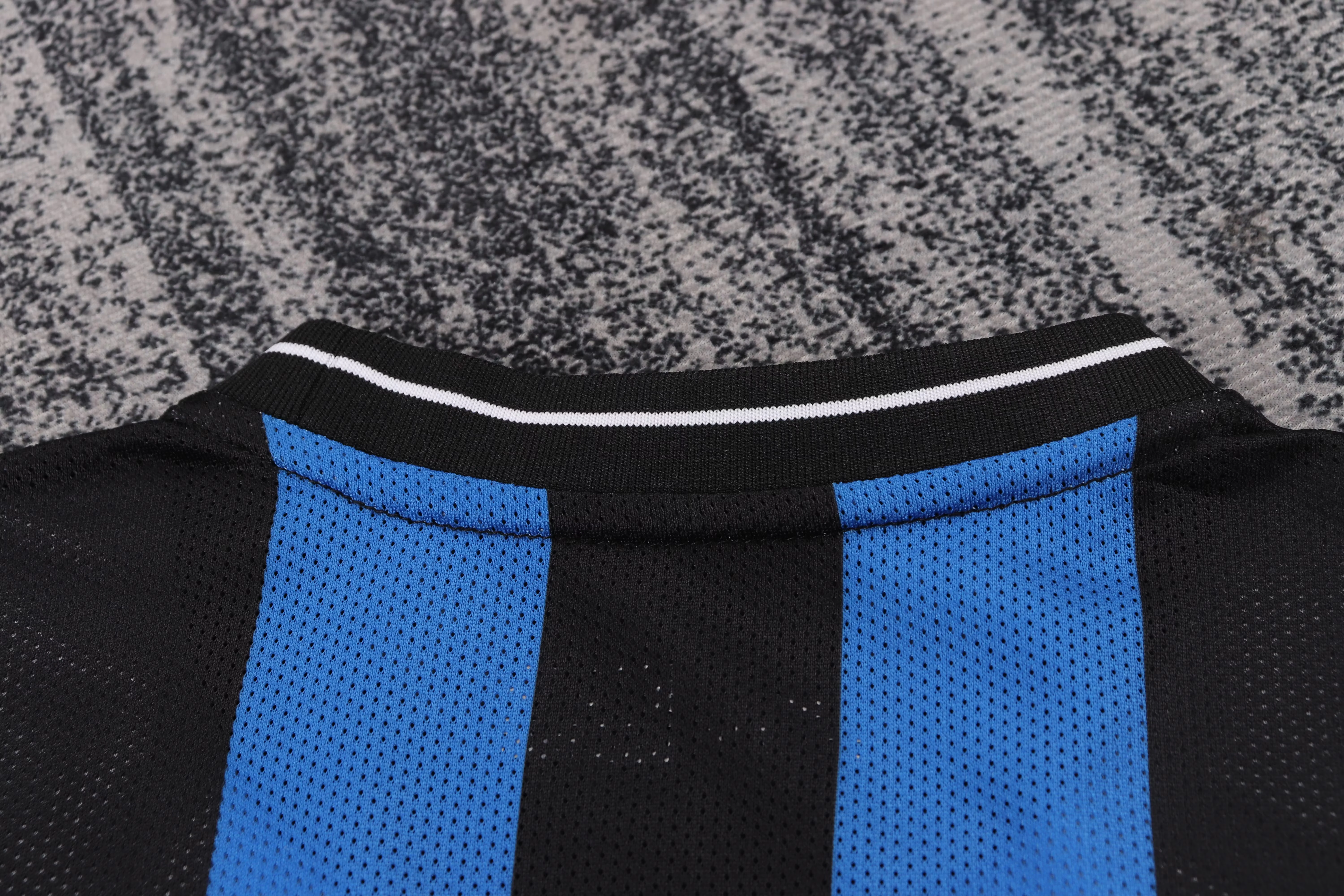 2010 Inter Milan Home Retro Shirt - Kids Size view 9