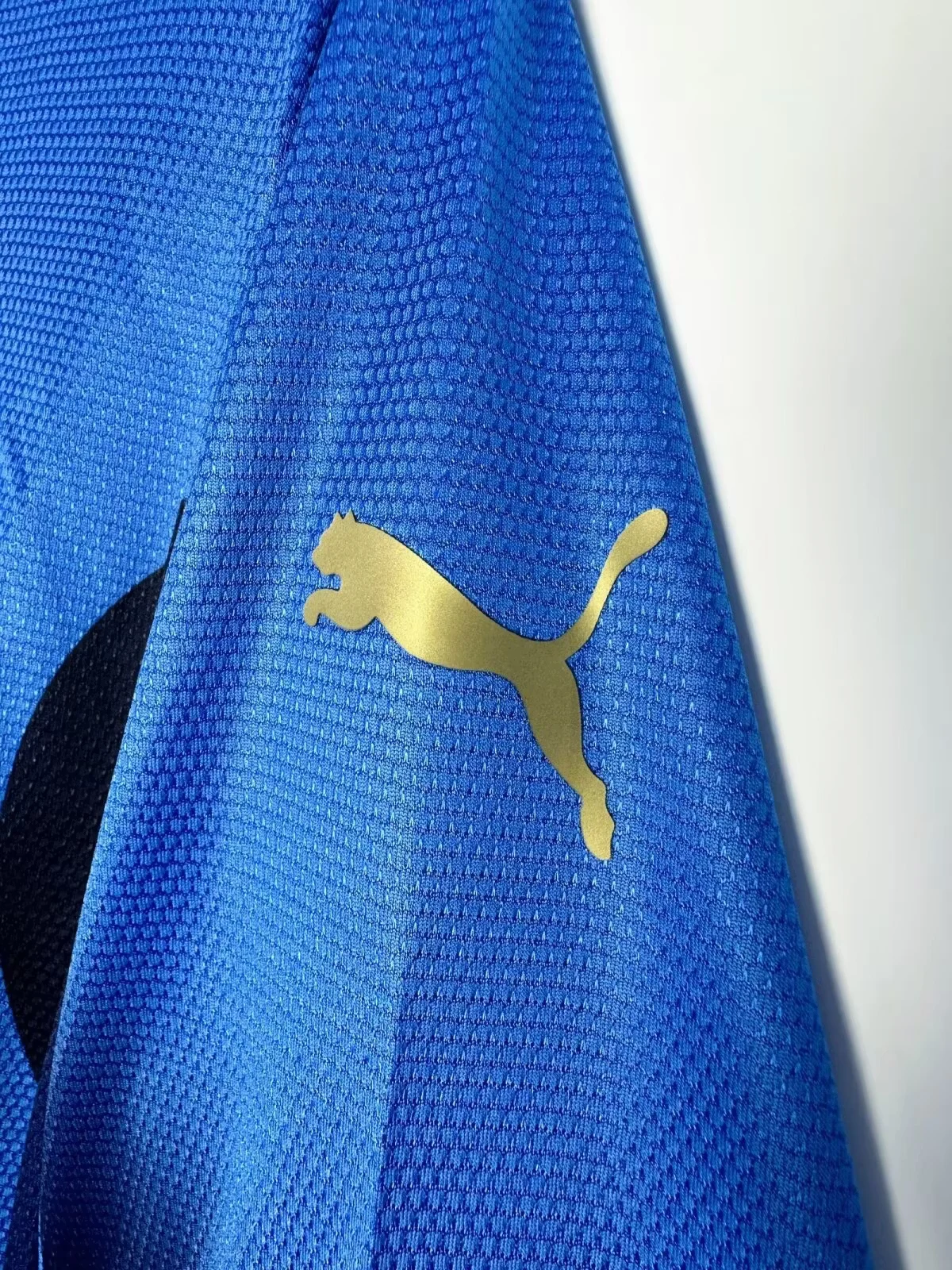 2006 Italy Home Long Sleeve Retro Jersey view 3