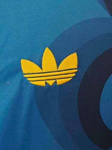 2026-27 Real Madrid Training Kit - Fan Version view 4