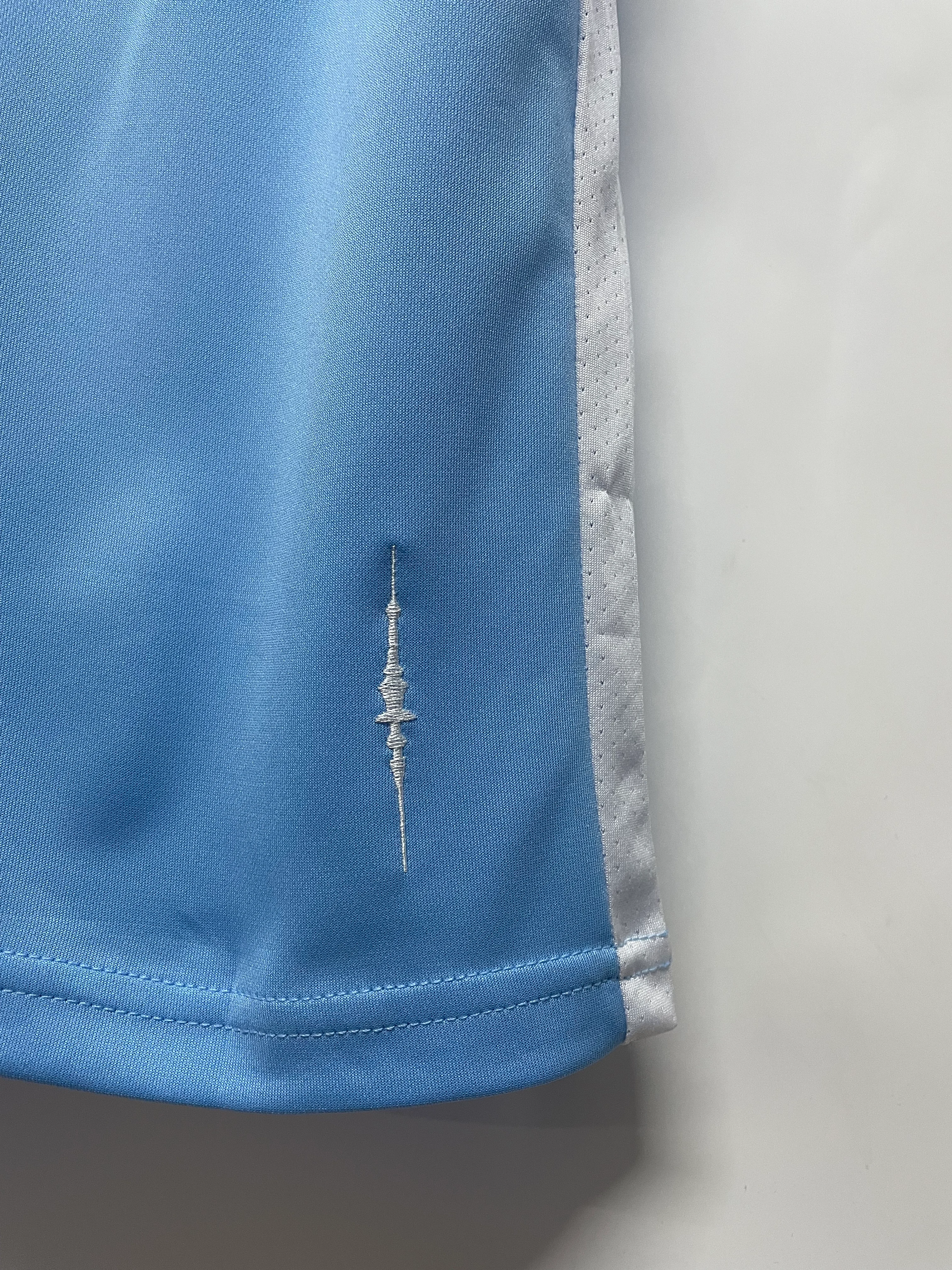 2011-12 Manchester City Home Retro Jersey view 5