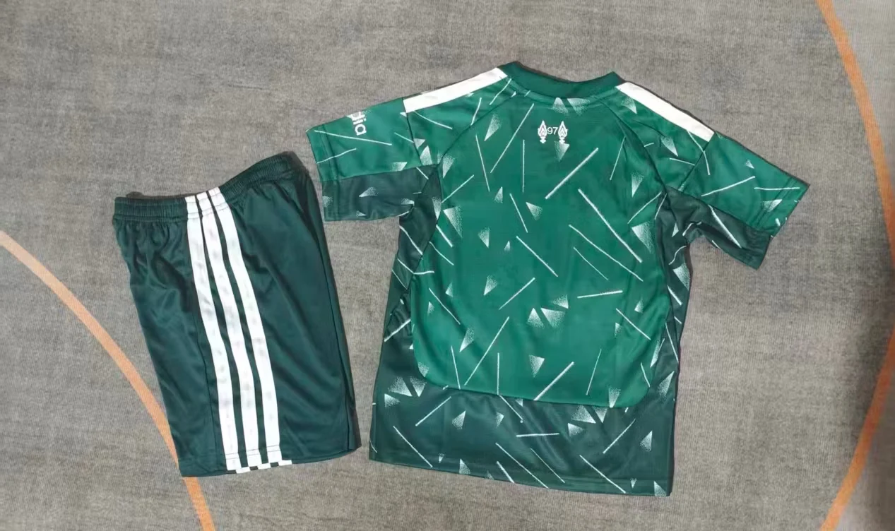 2026-27 Liverpool Goalkeeper Shirt – Kids' view 2