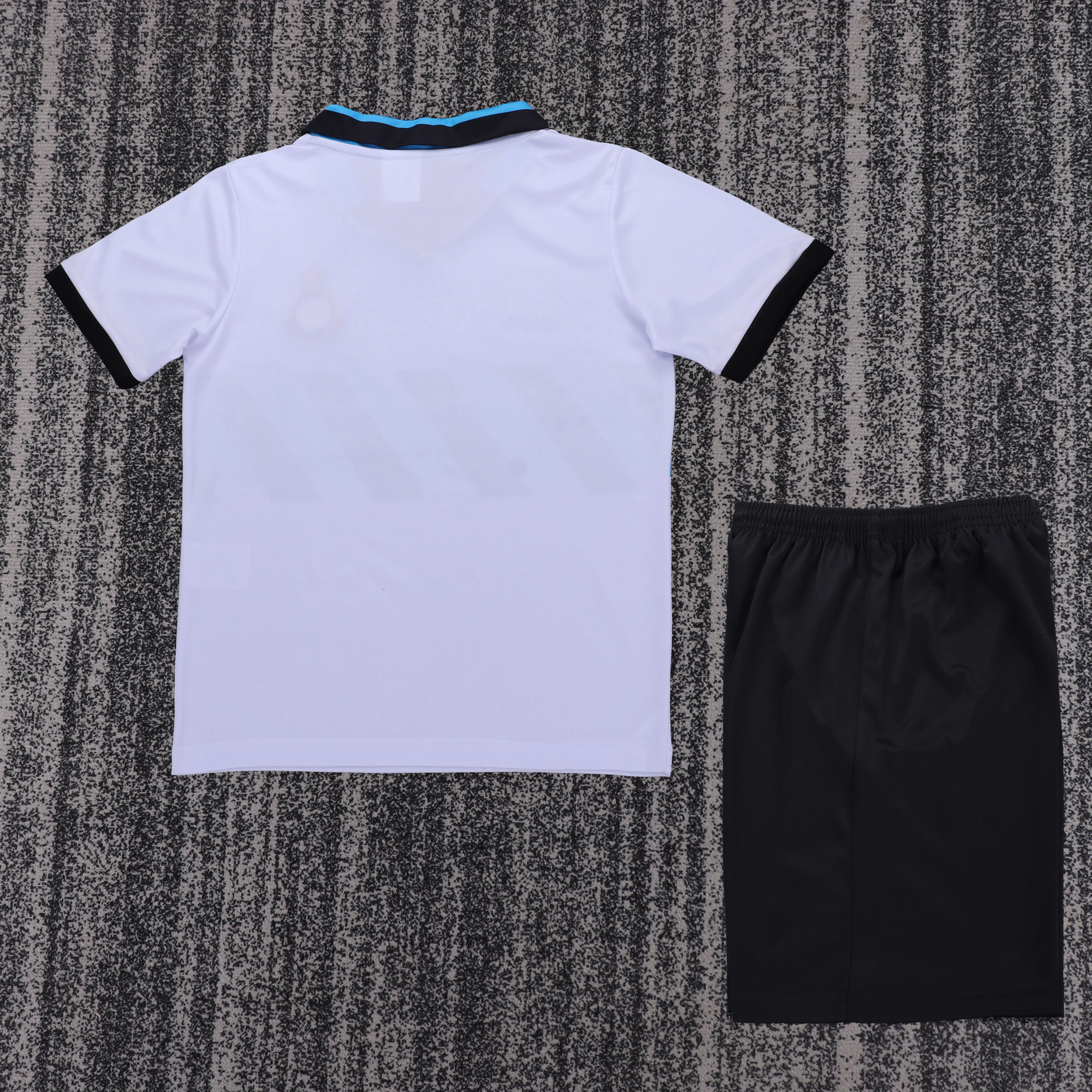 1990-91 Inter Milan Away Retro Jersey – Kids' view 2
