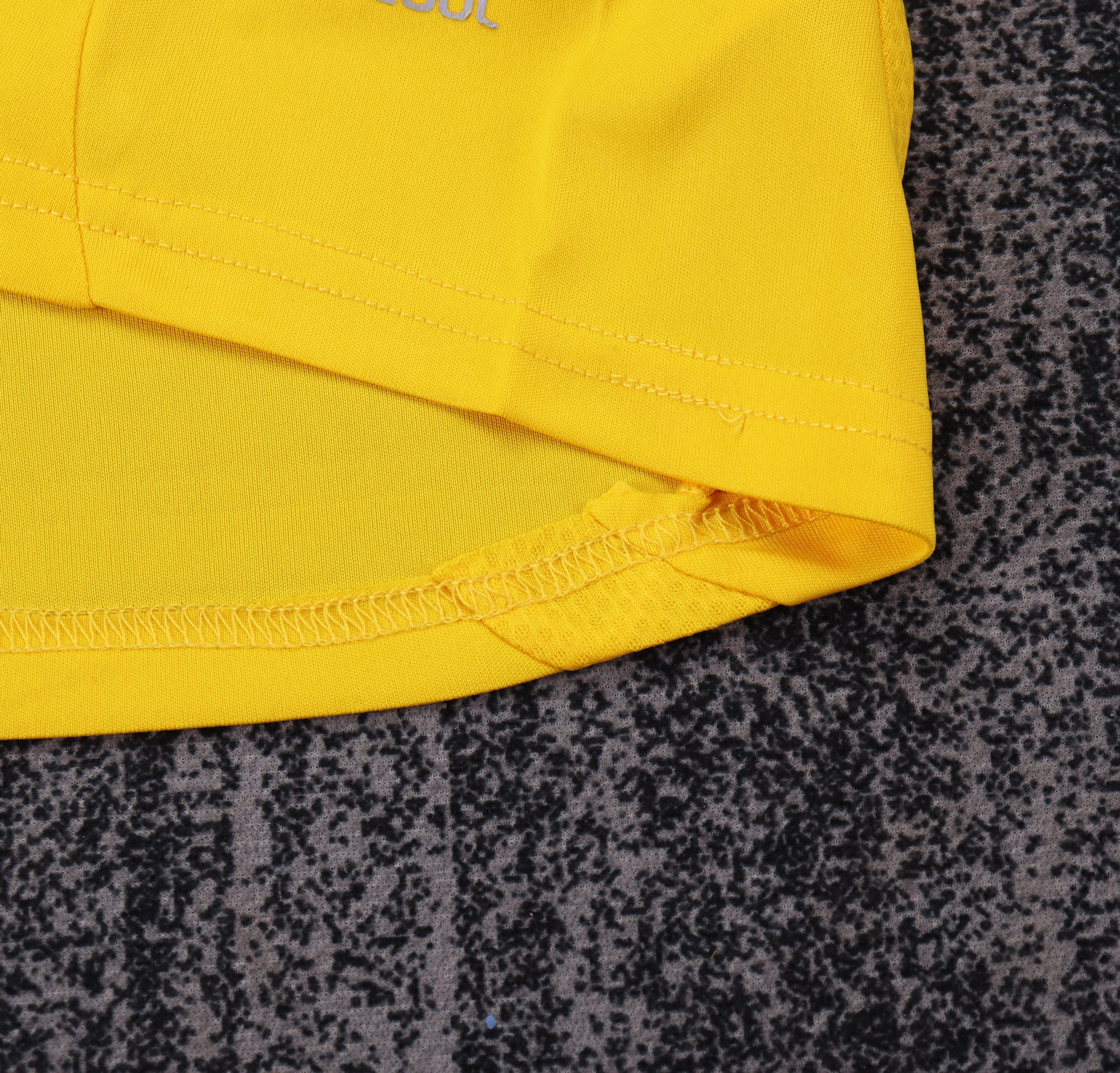 2011-12 Real Madrid Yellow Goalkeeper Retro Shirt - Kids view 15
