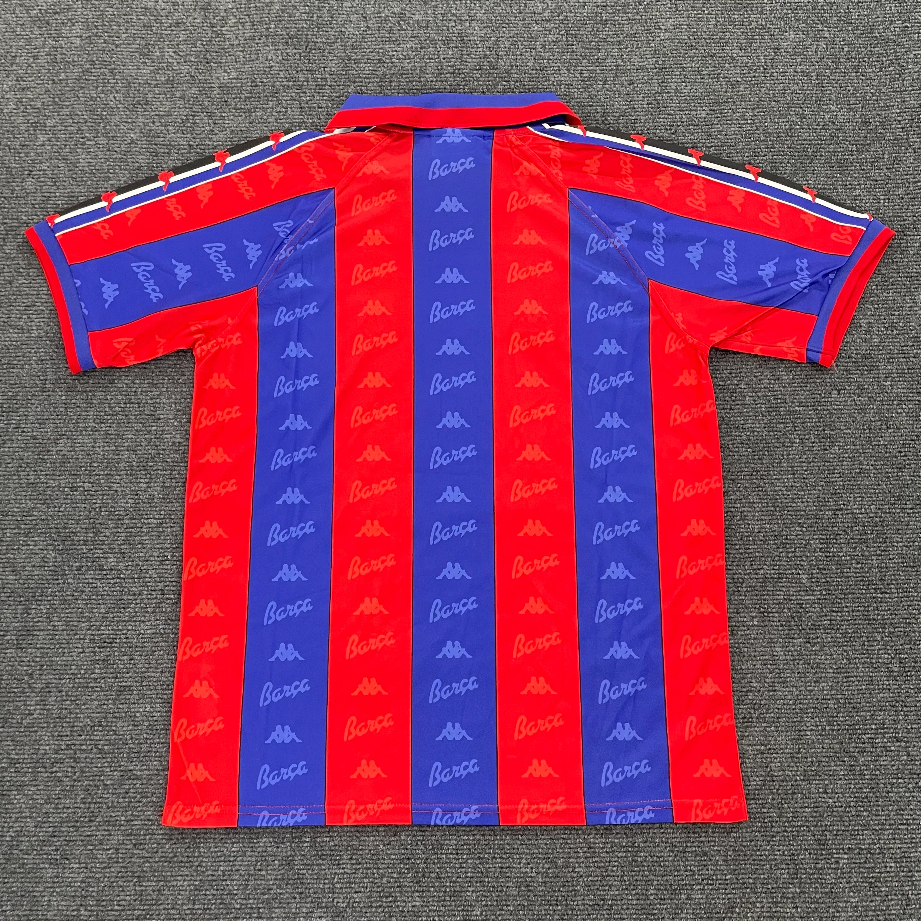 1996-97 Barcelona Home Retro Jersey view 2
