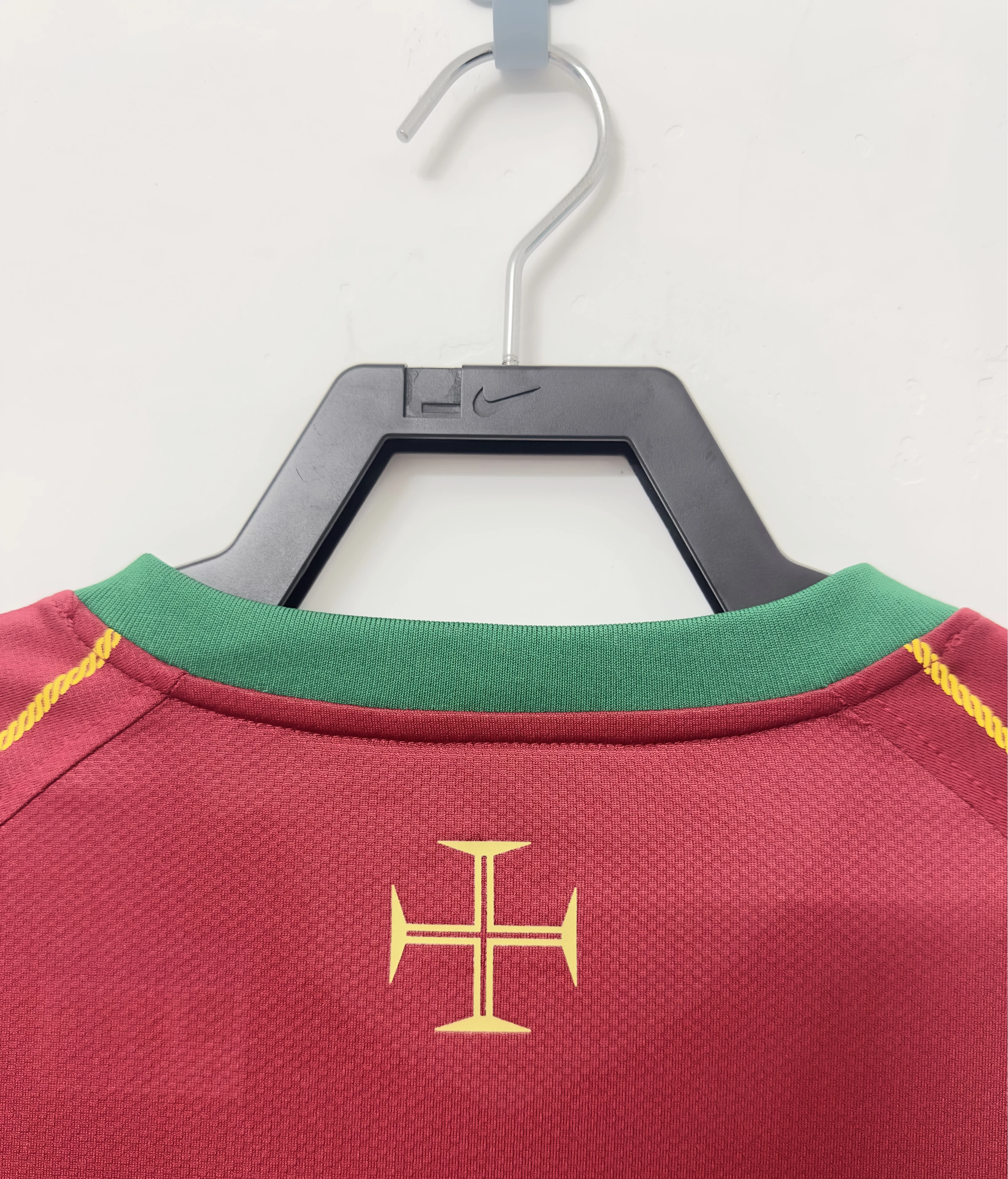 2006 Portugal Home Retro Jersey view 6