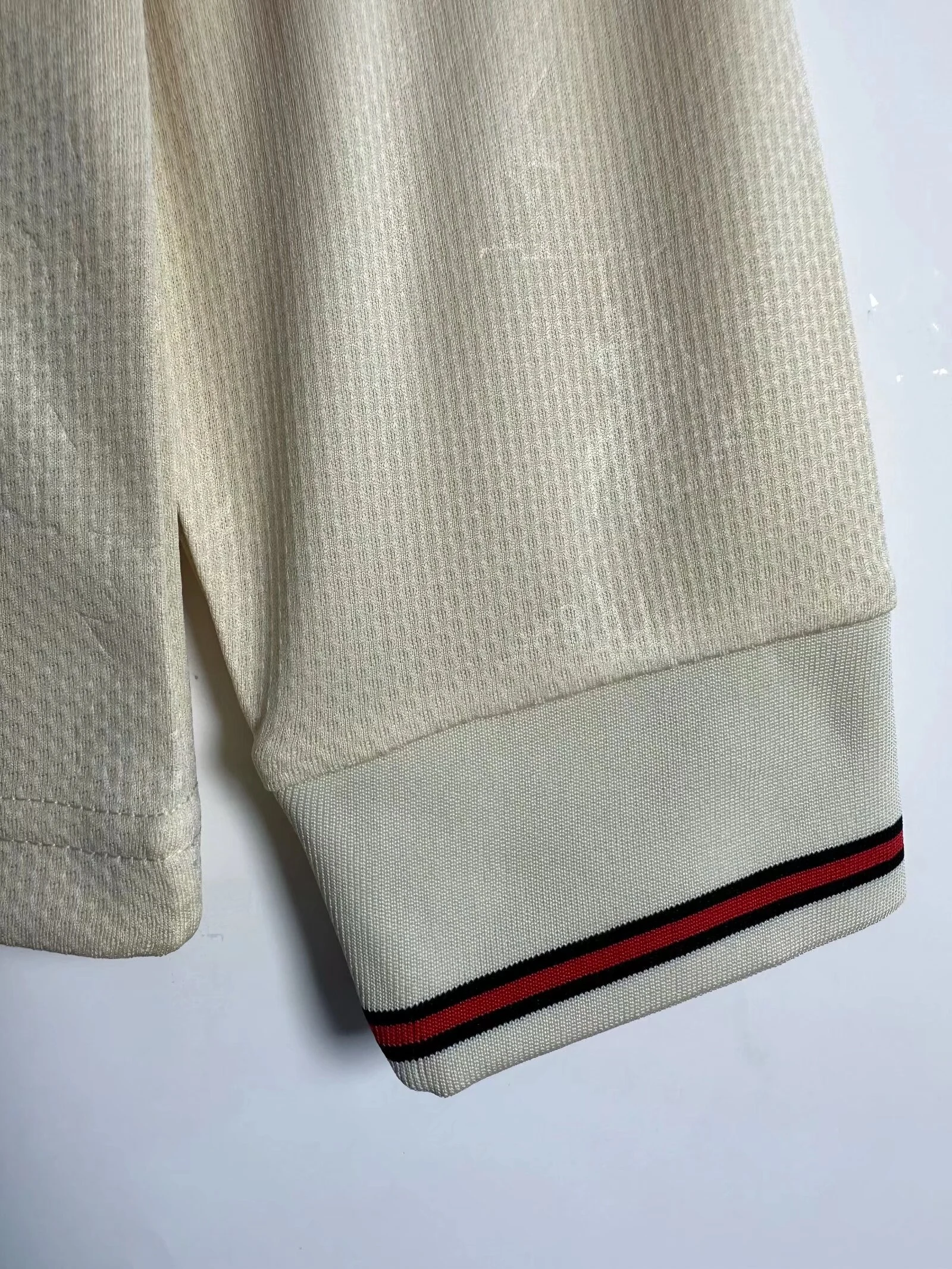 1996-97 Liverpool Away Long Sleeve Retro Shirt view 6