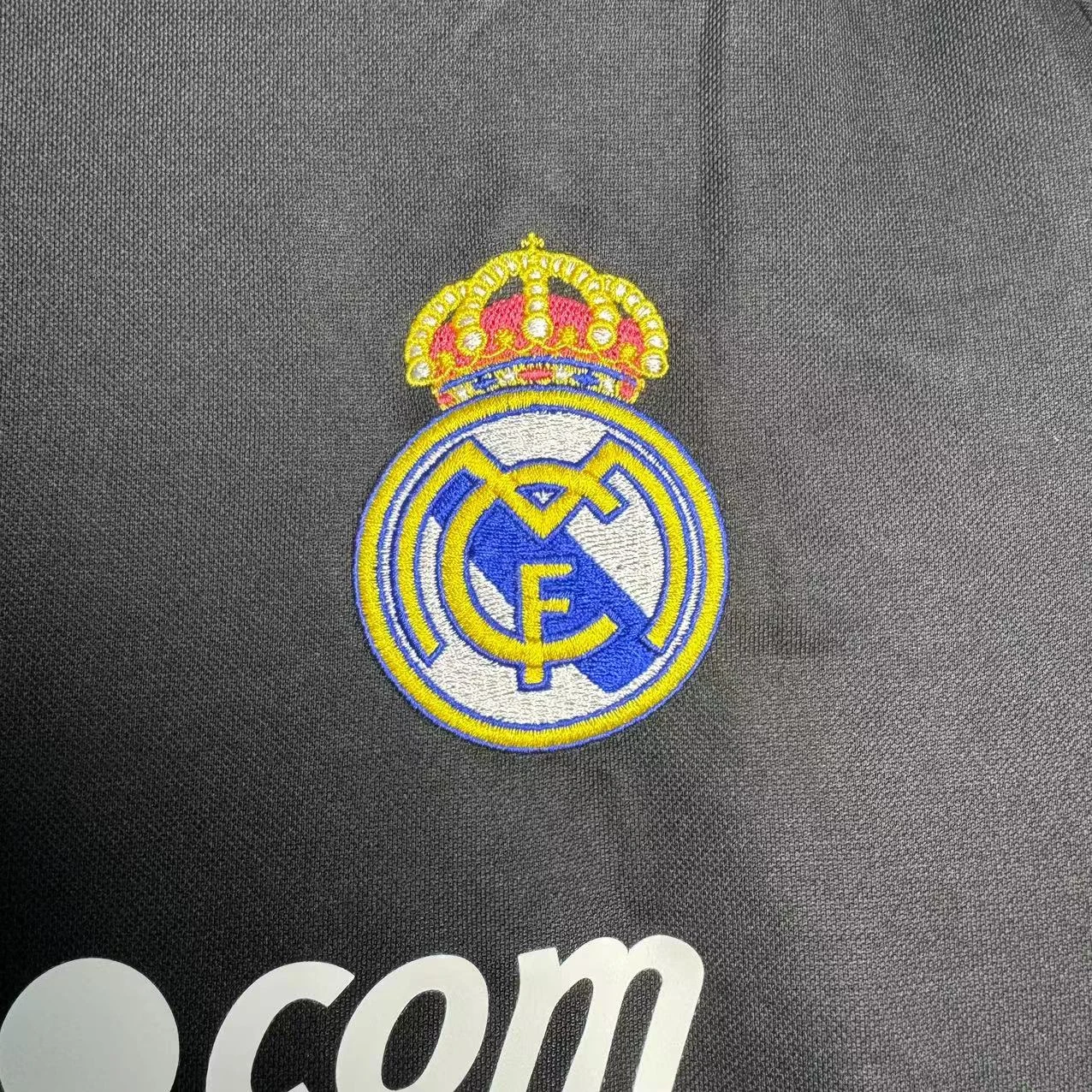 2008-09 Real Madrid Away Retro Jersey view 8