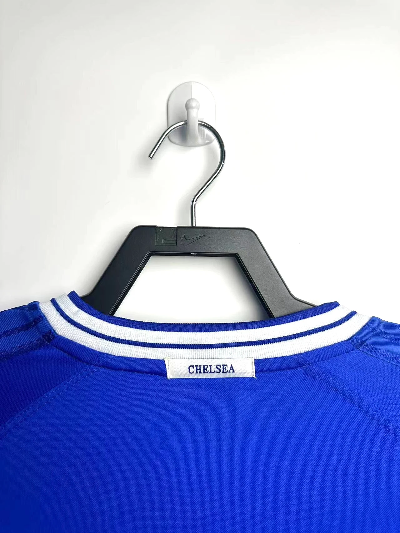 1999-01 Chelsea Home Retro Shirt view 9