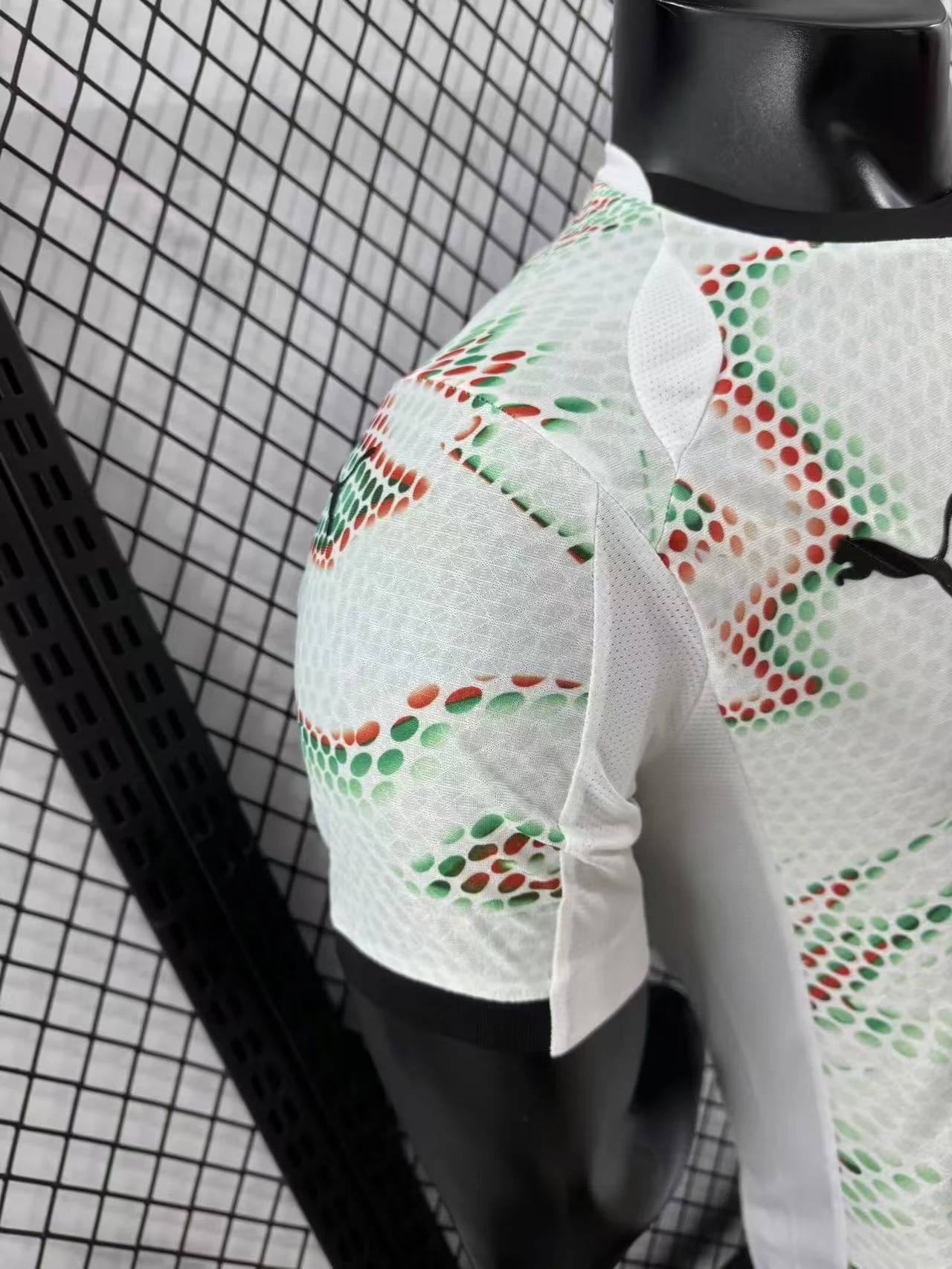 2025-26 Portugal Away Shirt - Player Edition view 8