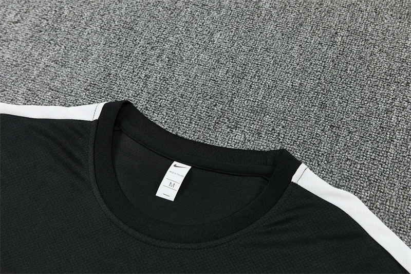2026-27 Chelsea Black Short-Sleeve Training Jersey view 11