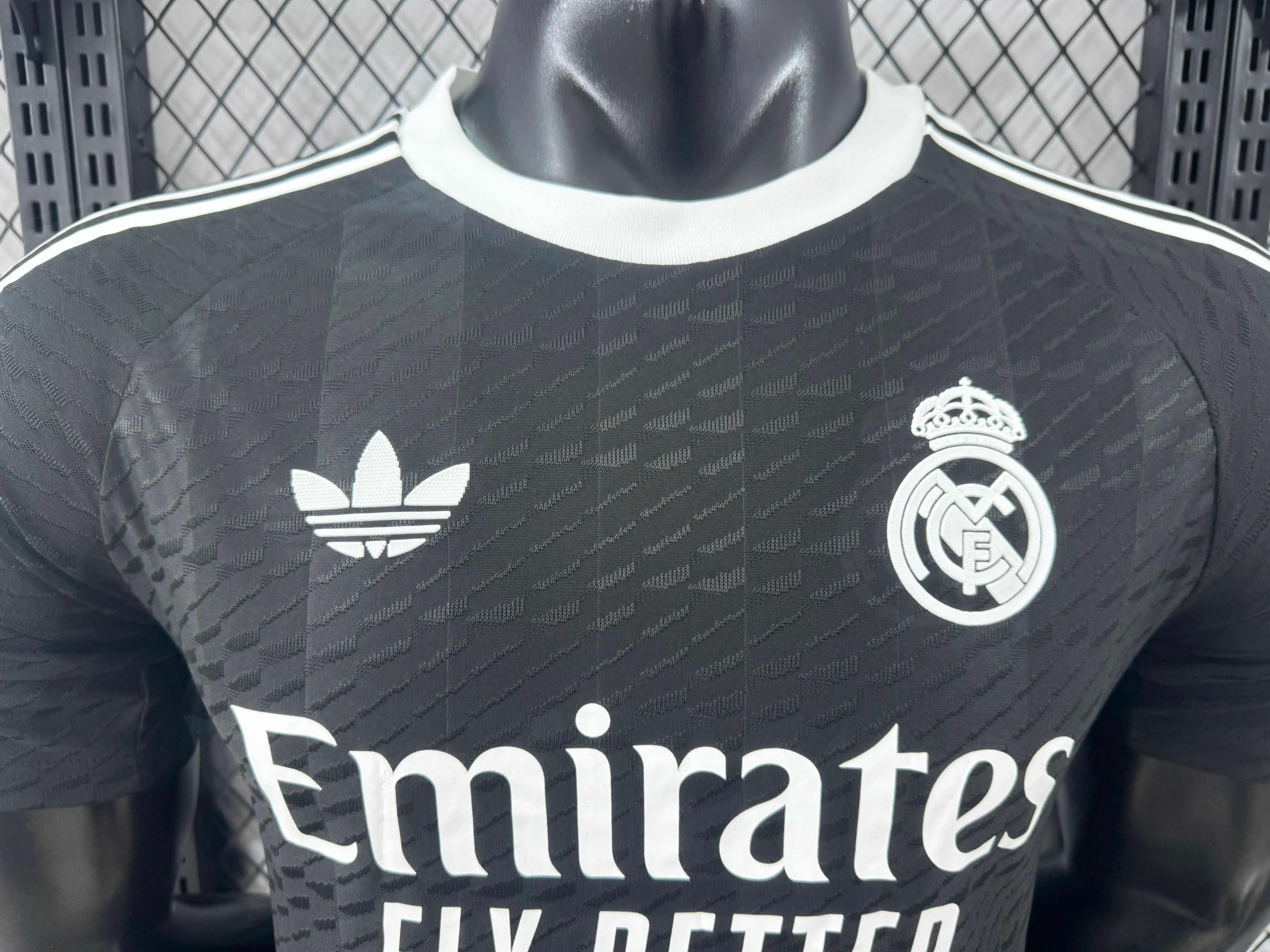 2025-26 Real Madrid Goalkeeper Jersey – Player Version view 3