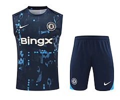 2024-25 Chelsea training shirt view 19