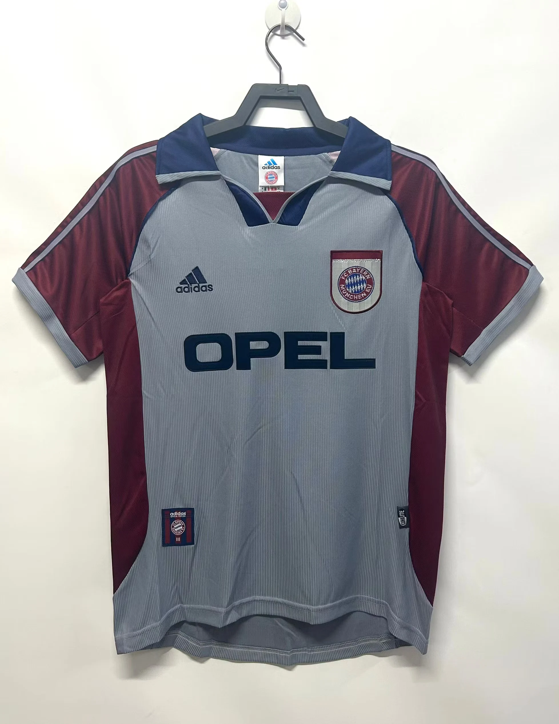 1998-99 Bayern Munich Away Retro Jersey