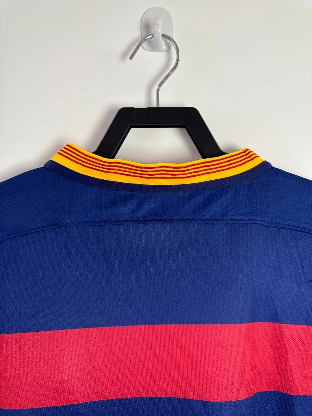 2015-16 Barcelona Home Long Sleeve Retro Jersey view 9