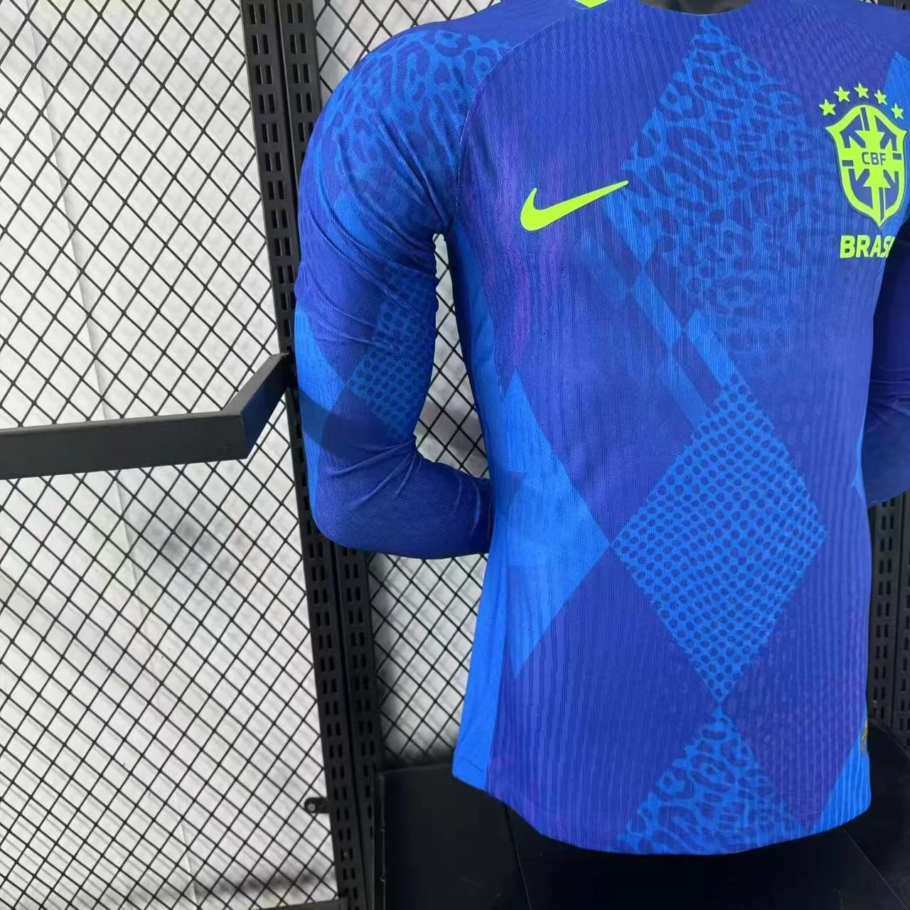 2025-26 Brazil Away Long-Sleeve Jersey – Player Version view 9