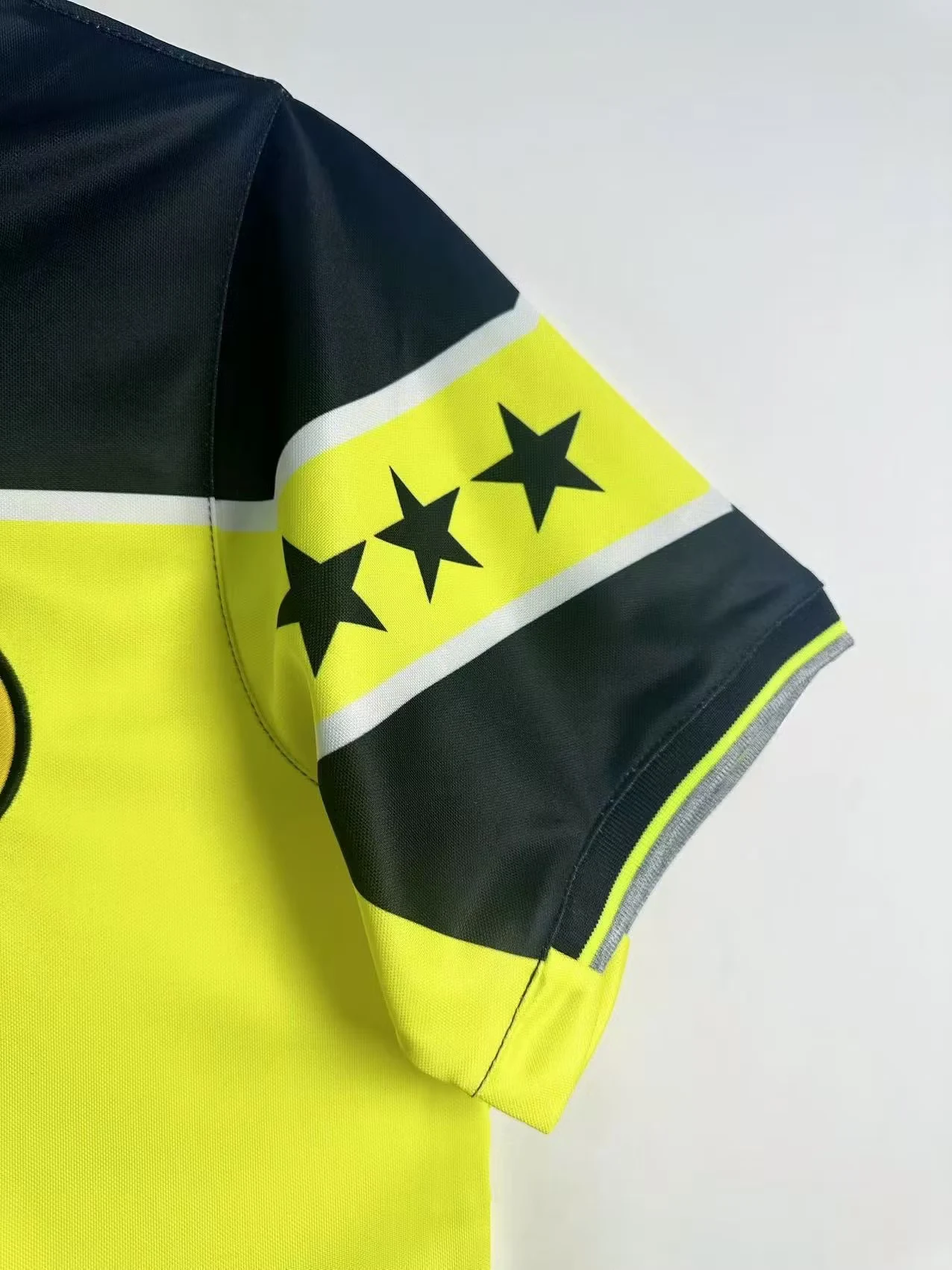 1997-98 Borussia Dortmund home retro jersey view 4