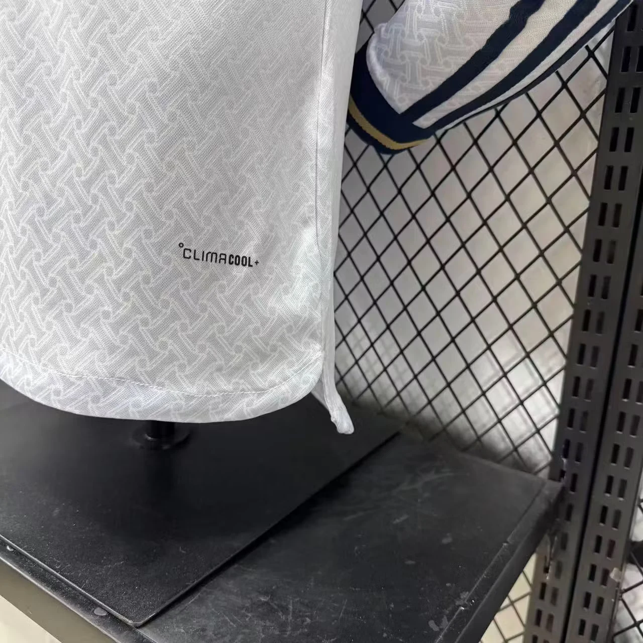 2026 Italy Away Long-Sleeve Jersey — Player Version view 7