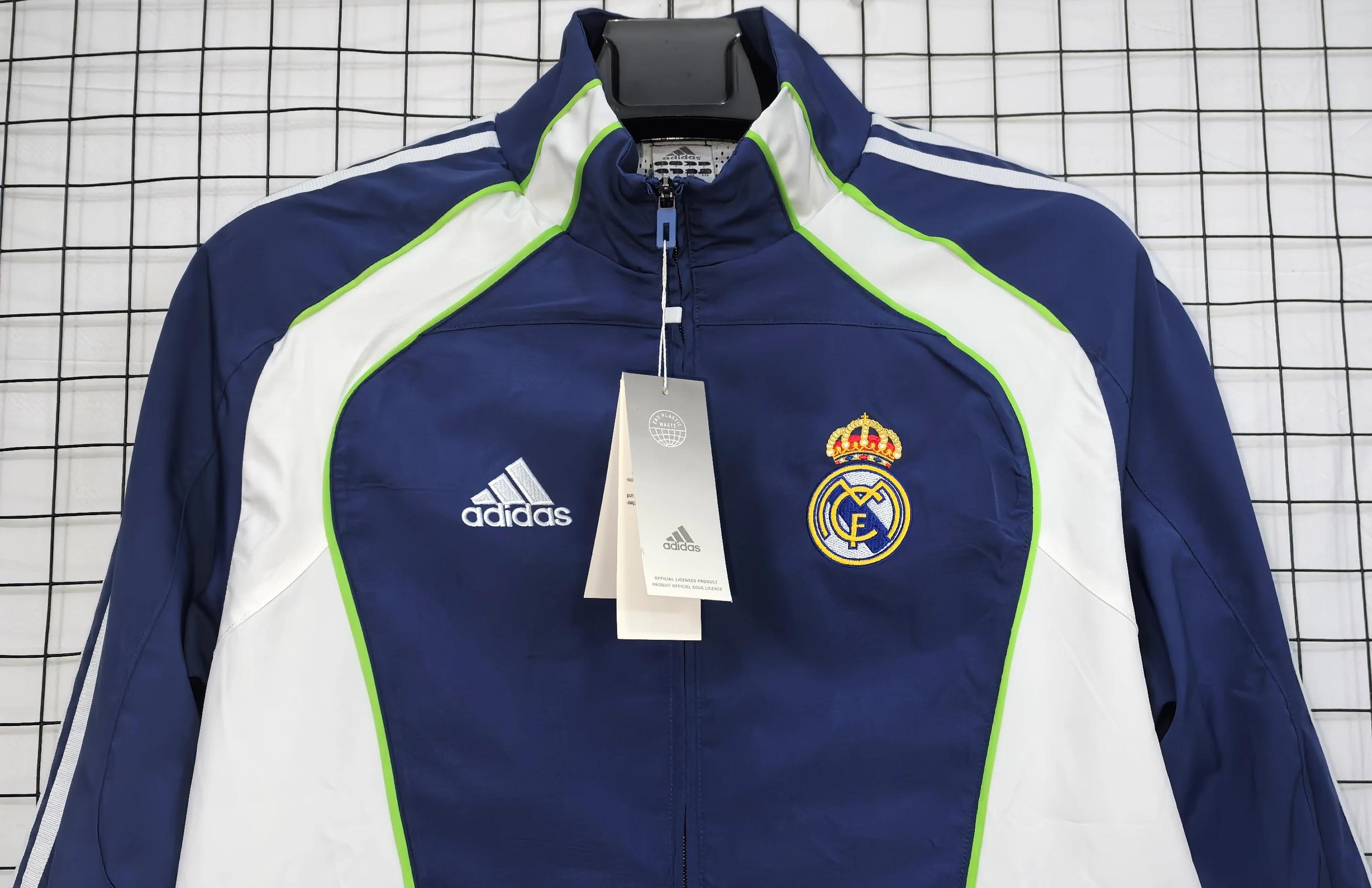 2026-27 Real Madrid Waterproof Training Windbreaker view 5