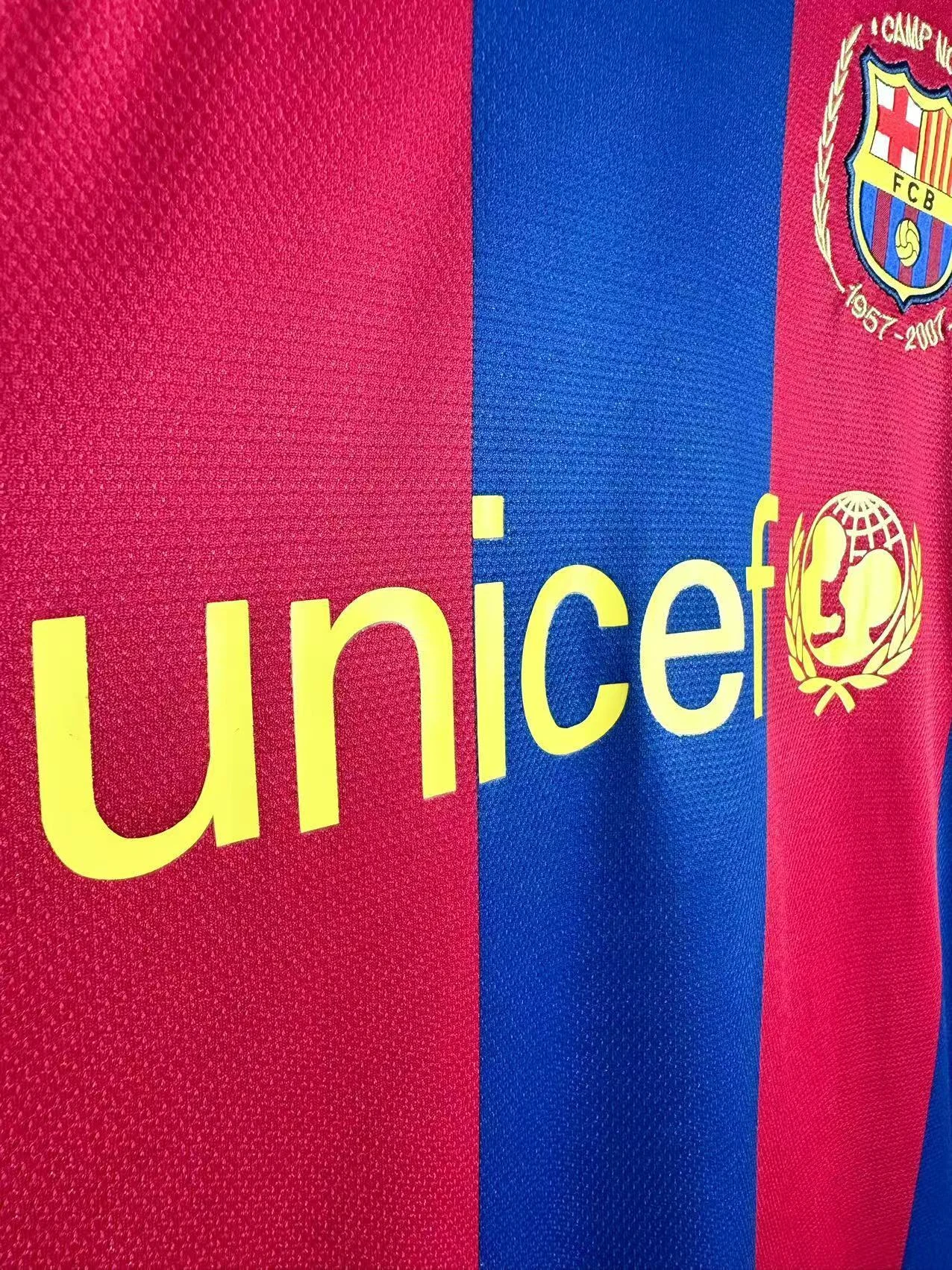 2007-08 Barcelona Home Long-Sleeve Retro Jersey view 9