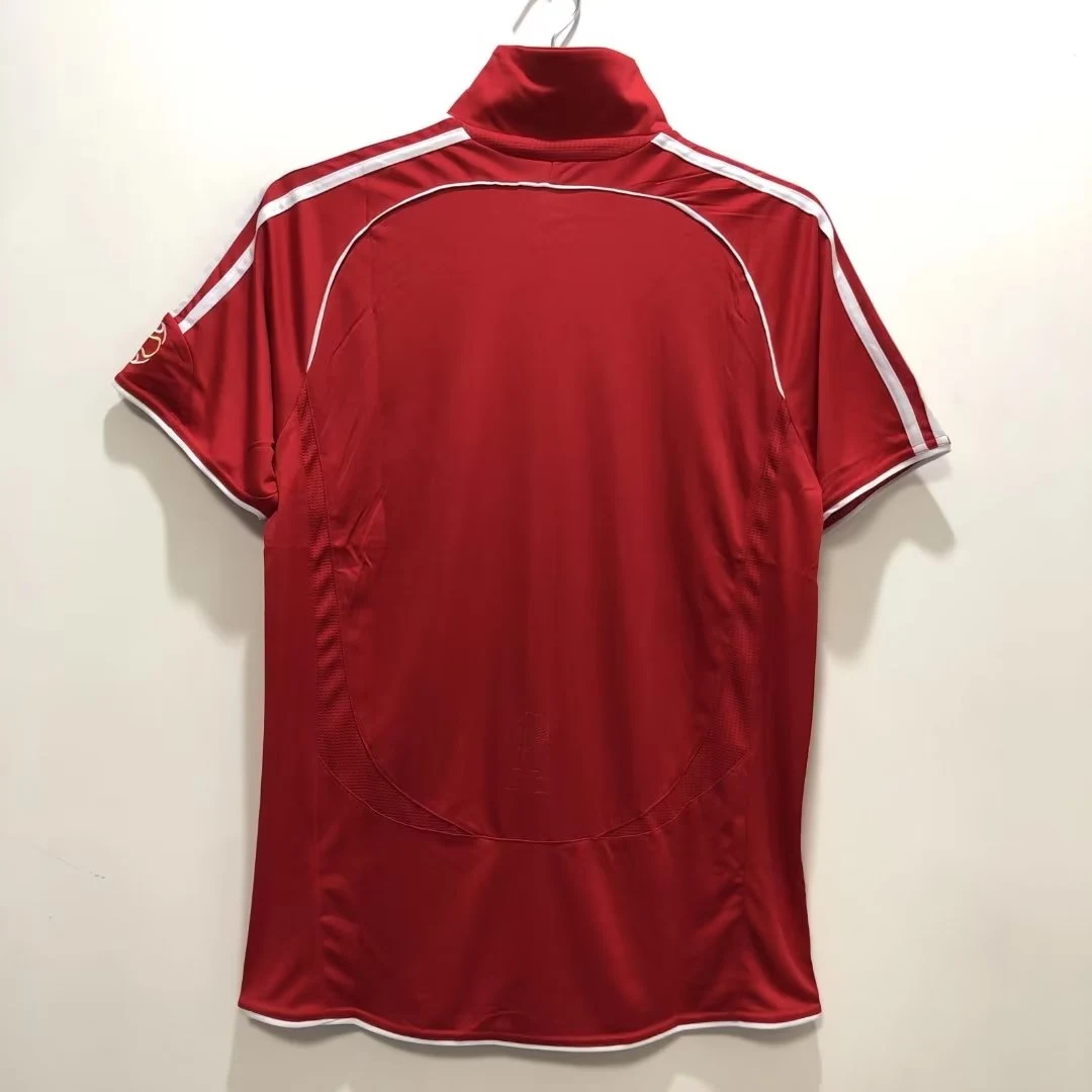 2006-08 Liverpool Home Retro Jersey view 2