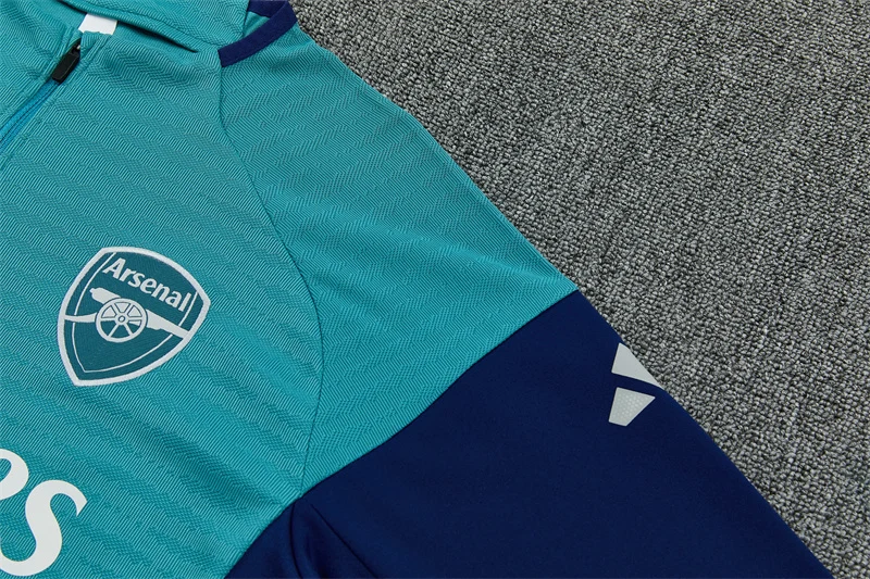 2025-26 Arsenal Green Half-Zip Training Jersey view 8