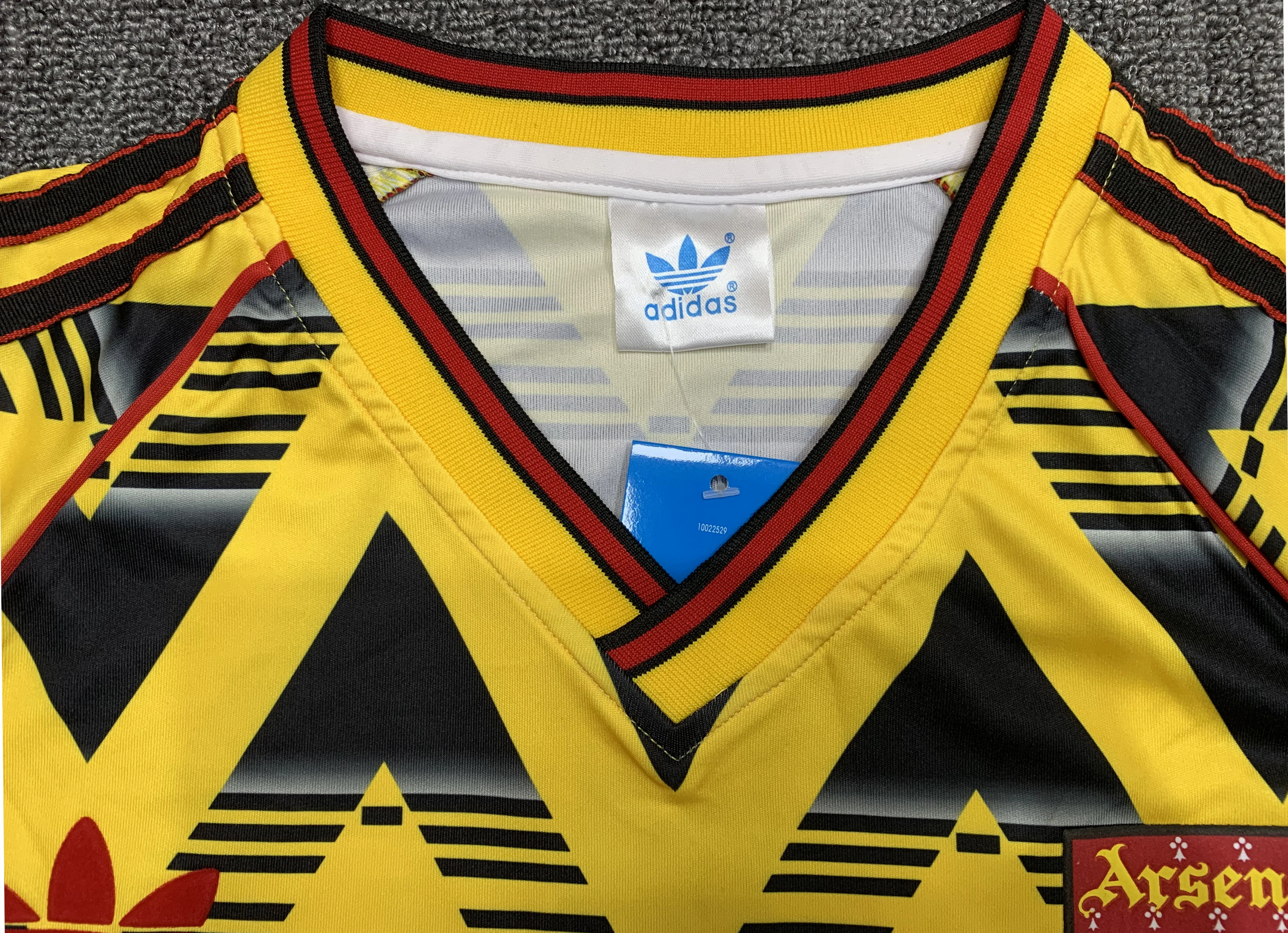 1991-93 Arsenal Away Retro Shirt view 3