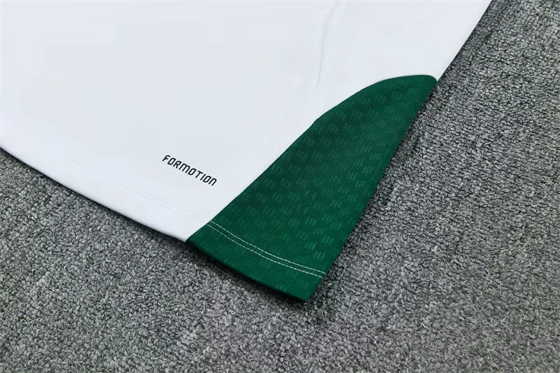 2026-27 Italy White Half-Zip Training Jersey view 7
