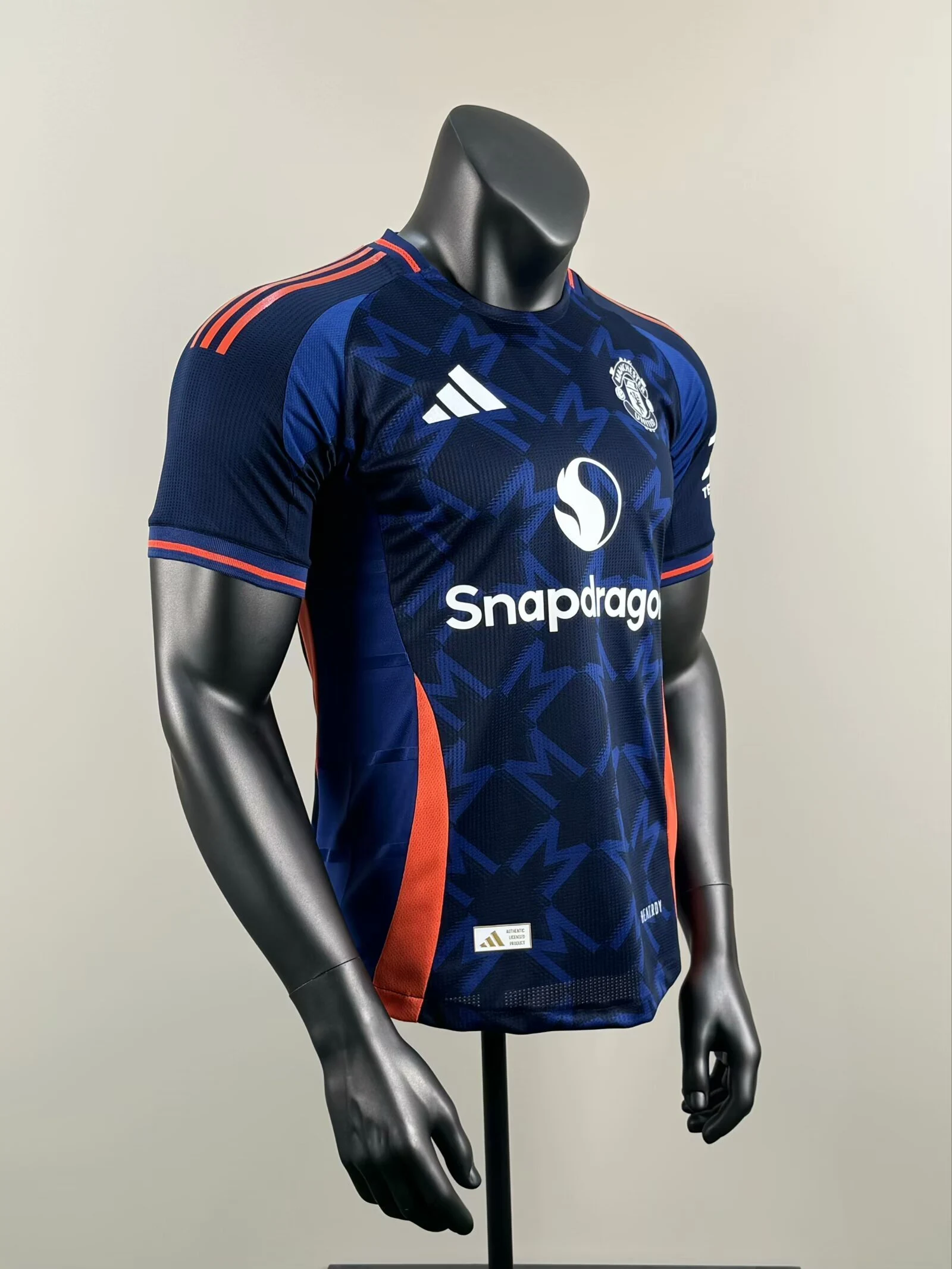 2025-26 Manchester United Special Jersey - Player Edition view 5