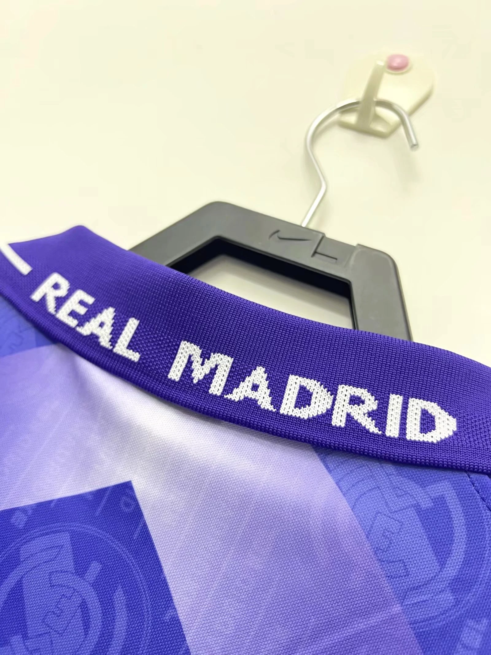 1996-97 Real Madrid Away Retro Jersey view 4