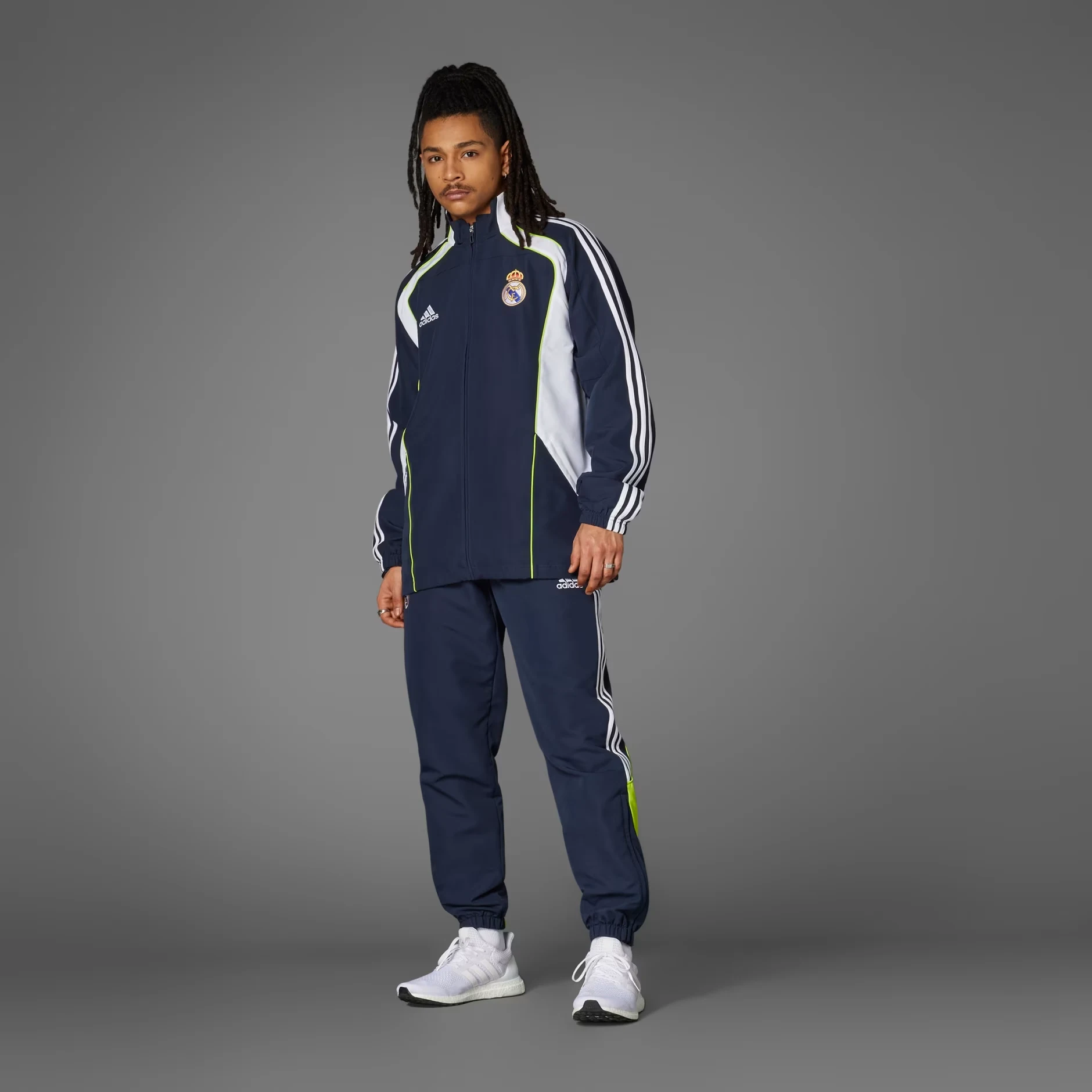 2026-27 Real Madrid Waterproof Training Windbreaker view 8