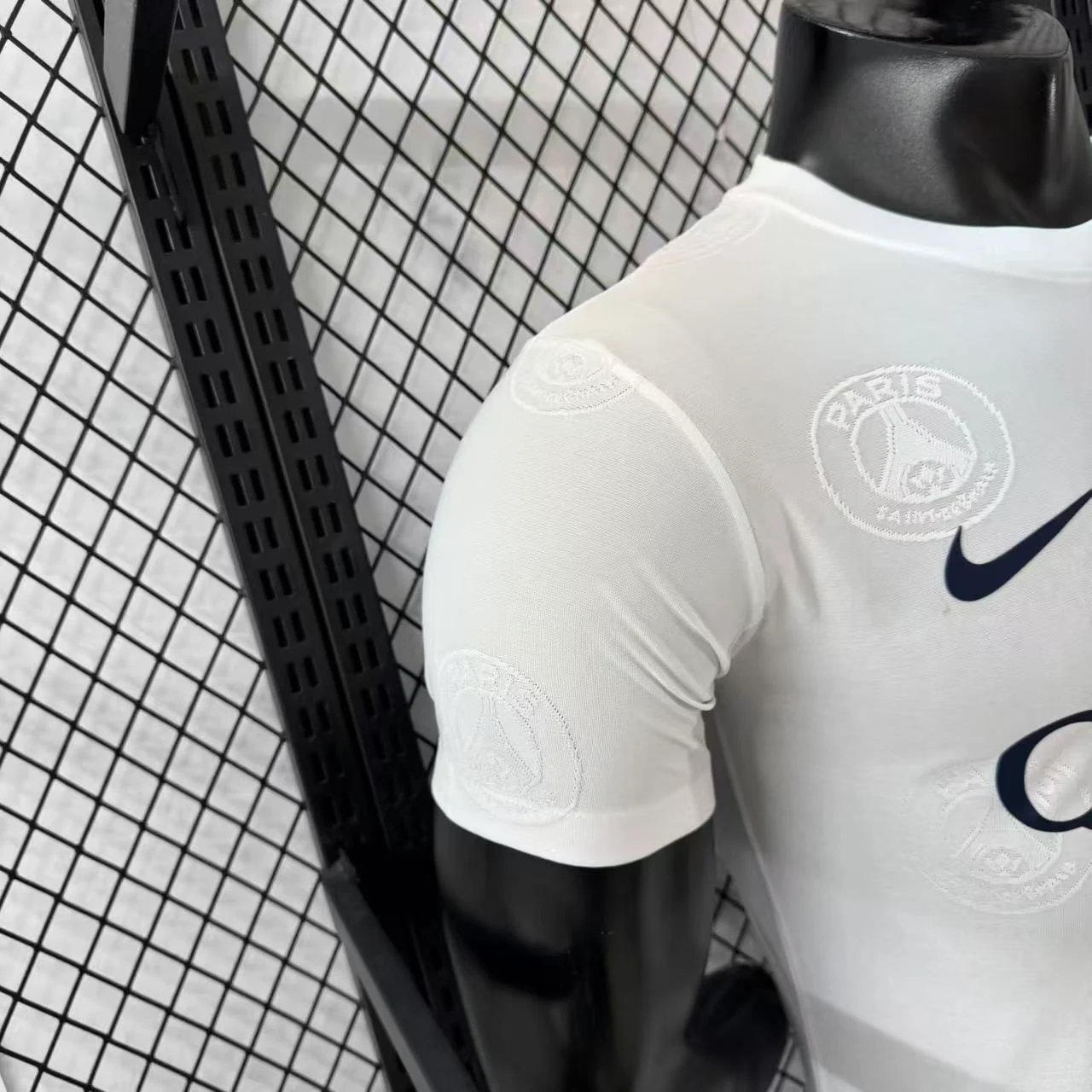 2025-26 Paris Saint-Germain Special Edition Jersey – Player Version view 7