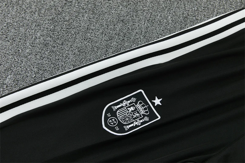 2026-27 Spain Black Half-Zip Training Jersey view 8