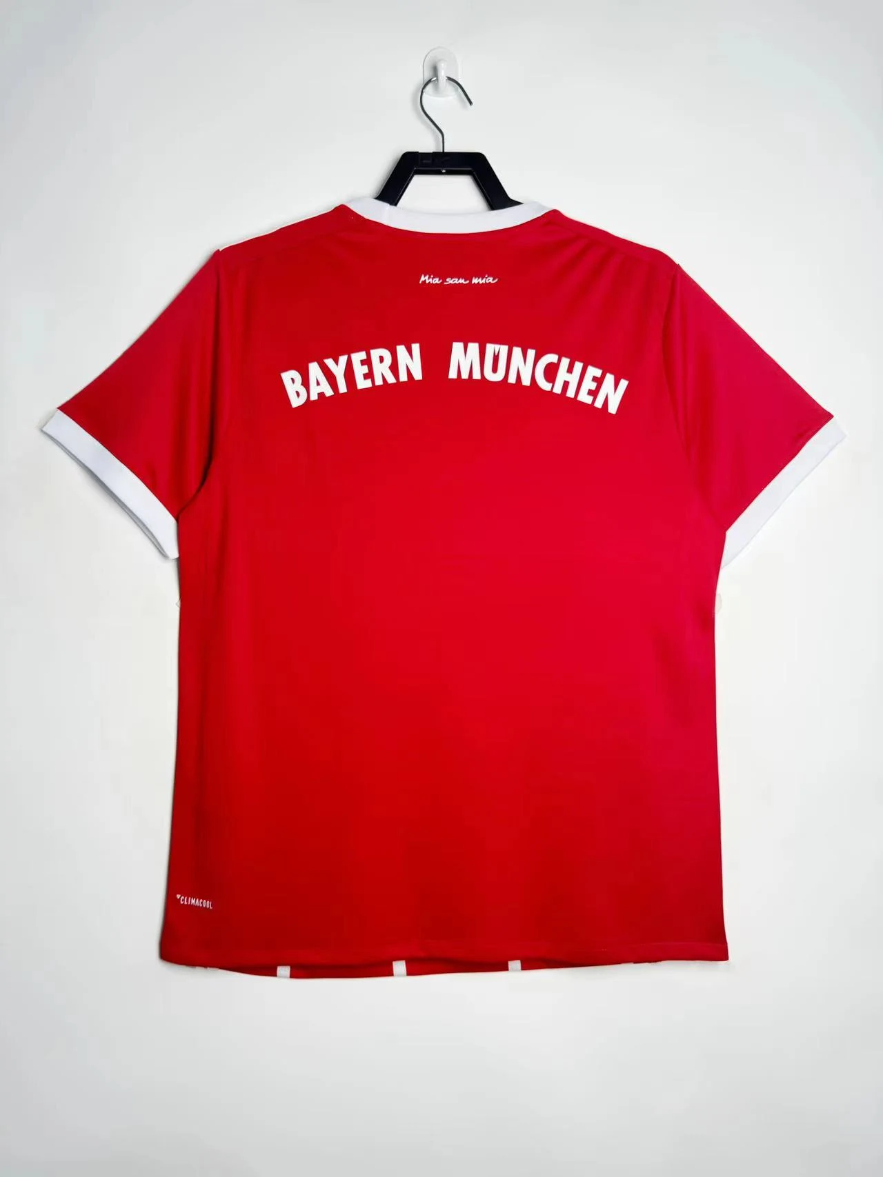 2017-18 Bayern Munich Home Retro Jersey view 2