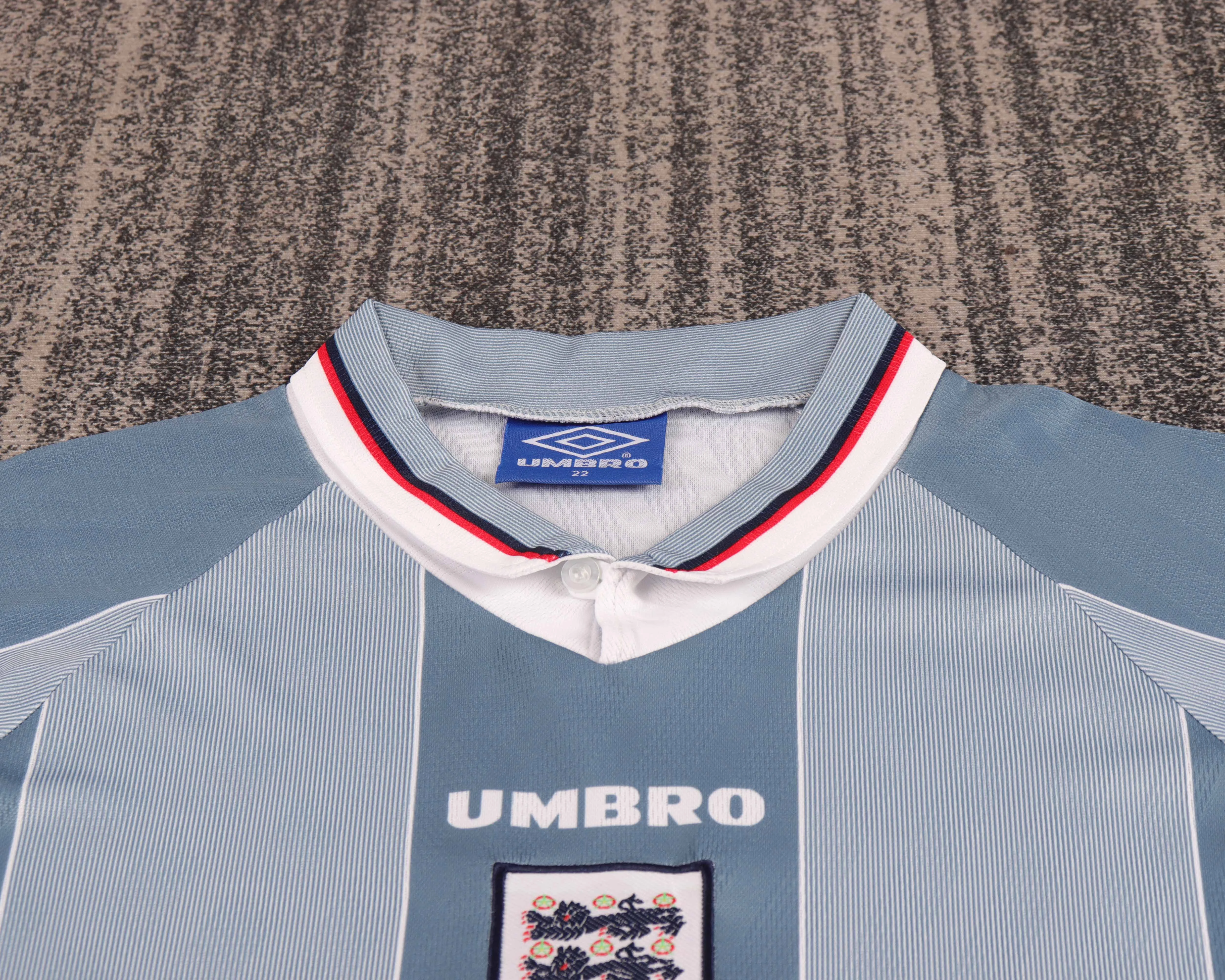 1996 England Away Retro Shirt - Kids Sizes view 12