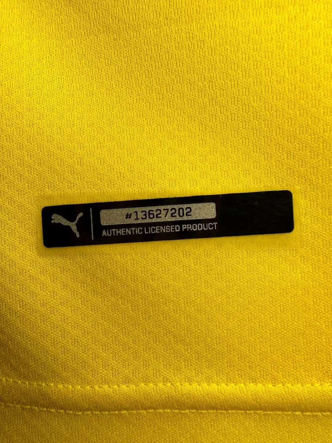 2019-20 Borussia Dortmund Home Retro Jersey view 6