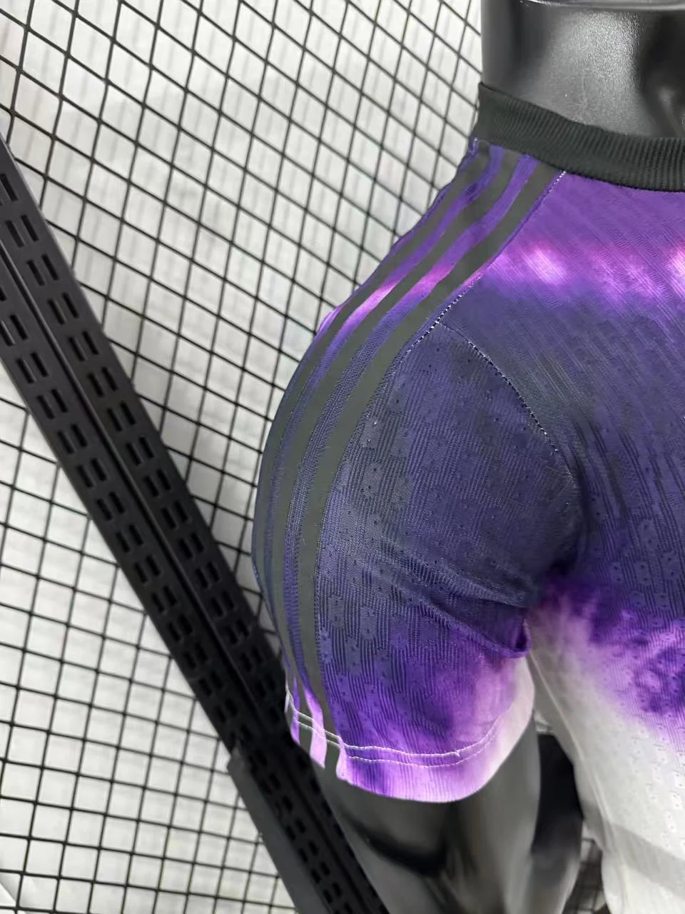 2025-26 Real Madrid Training Jersey - Player Edition view 9