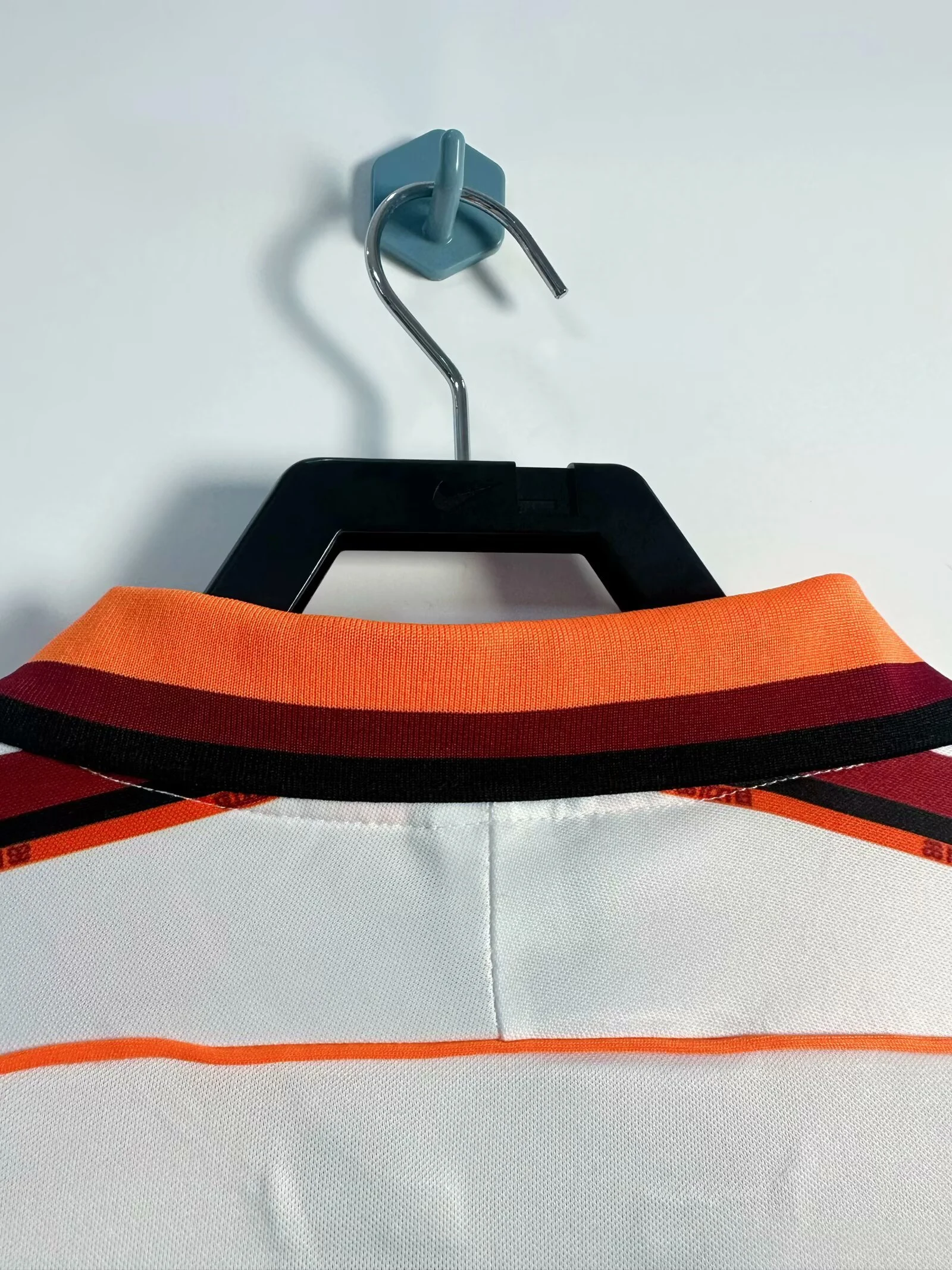 1998–99 Roma Away Long-Sleeve Retro Jersey view 4